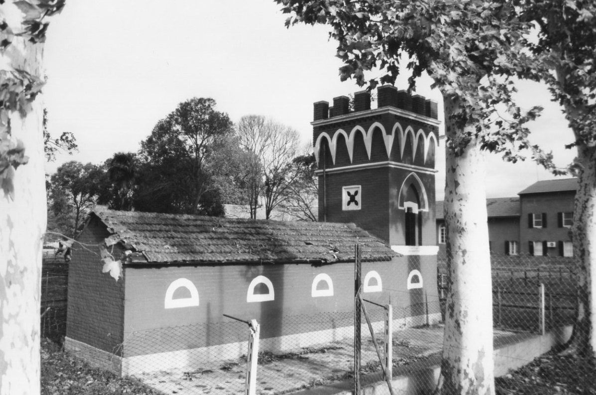 CENTRO ALLEVAMENTO QUADRUPEDI