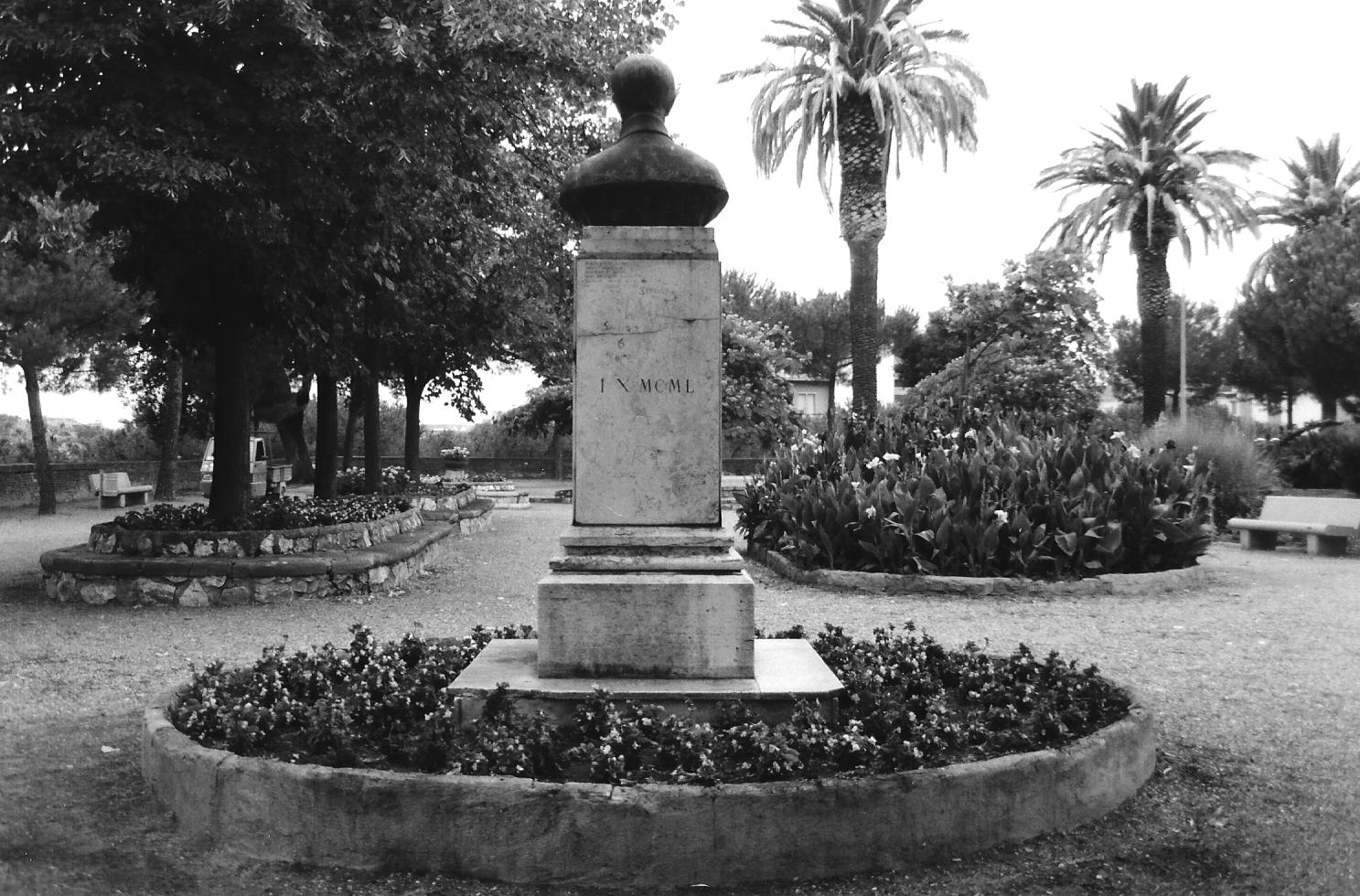 Monumento a Giuseppe Mazzini