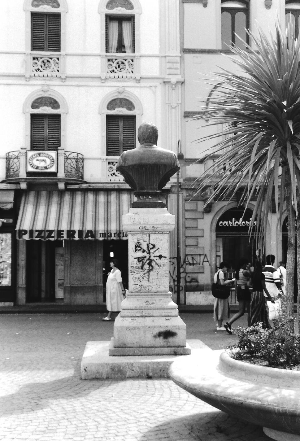 Monumento ad Ettore Socci