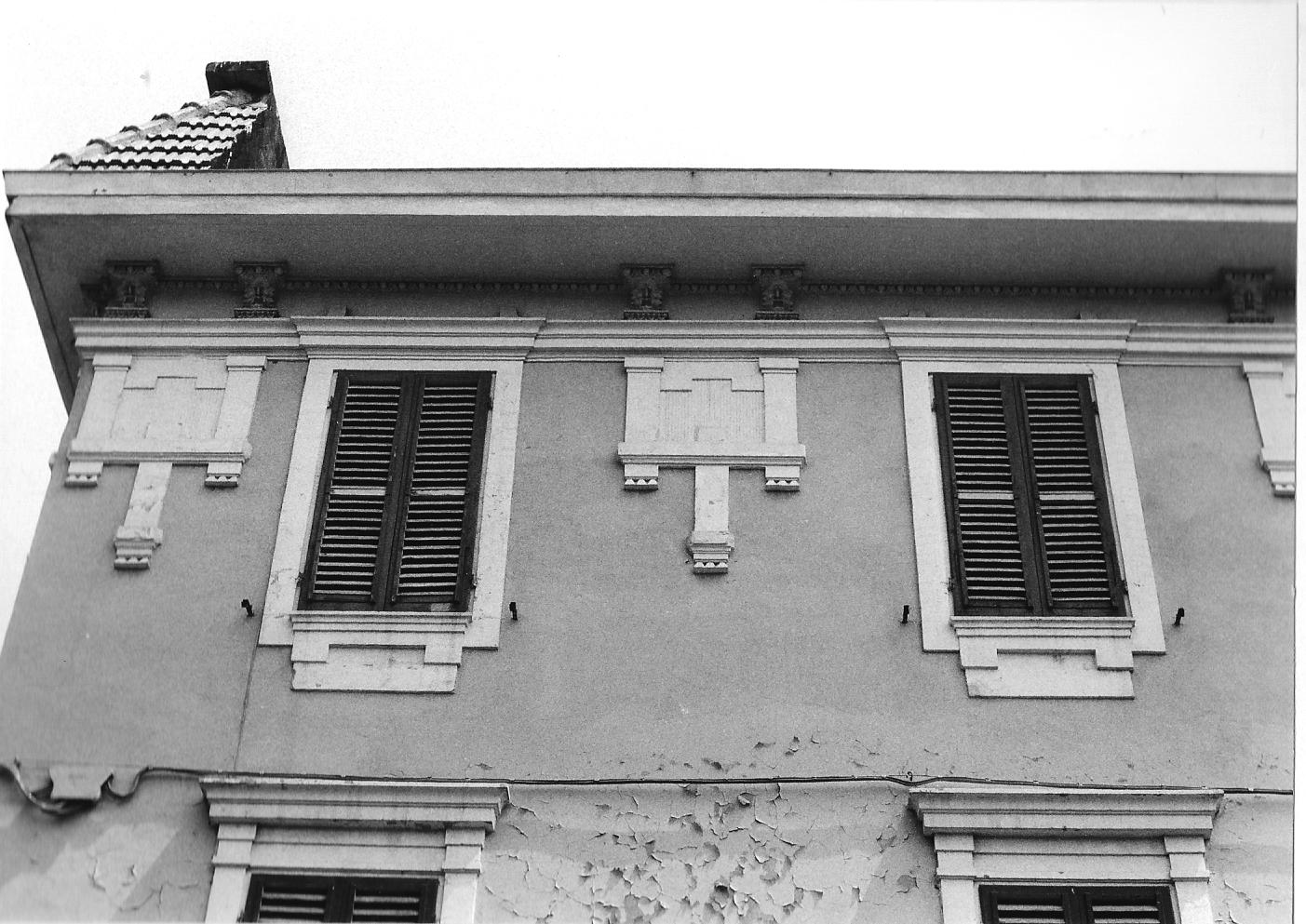 casa plurifamiliare