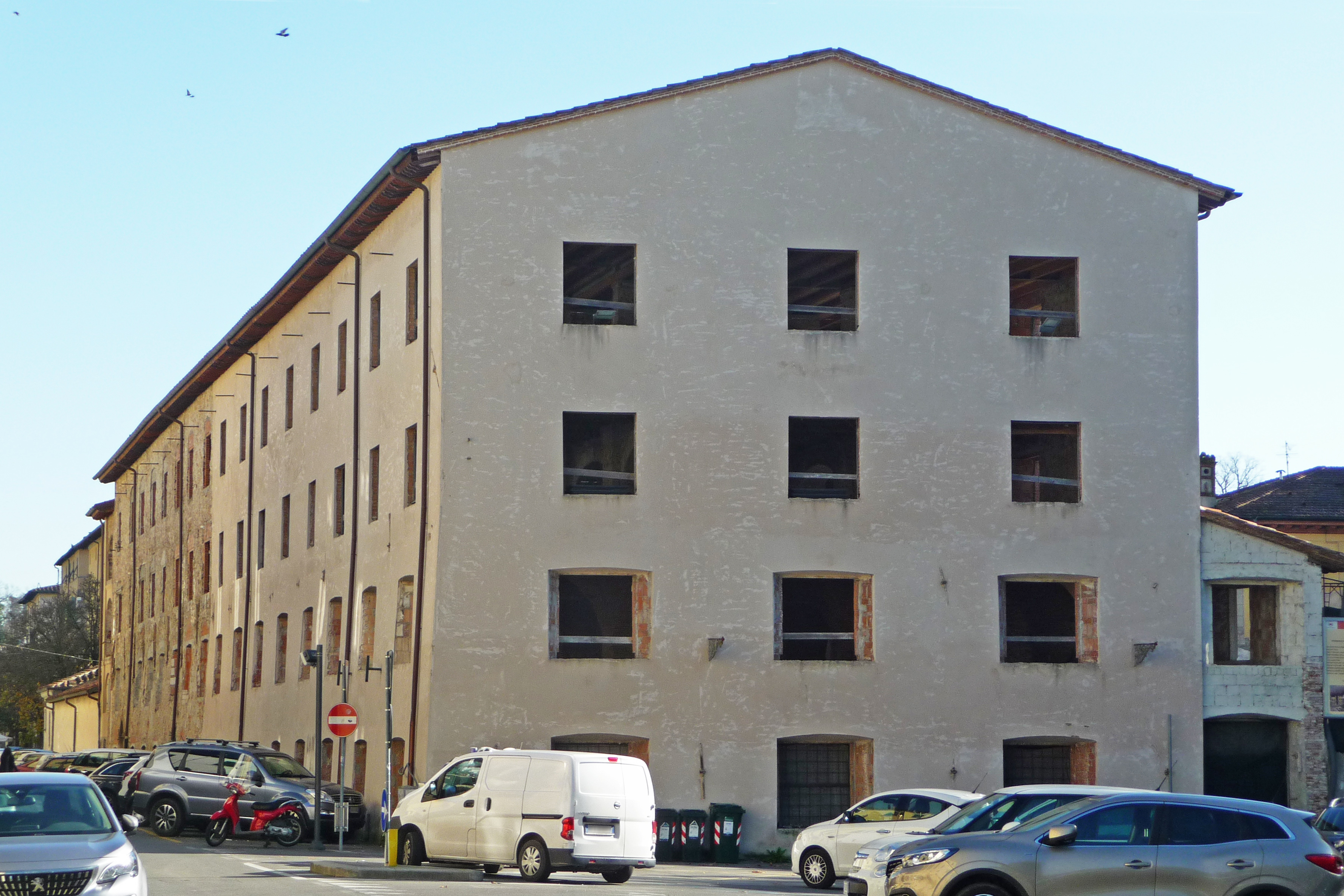 Palazzo Caserma Garibaldi