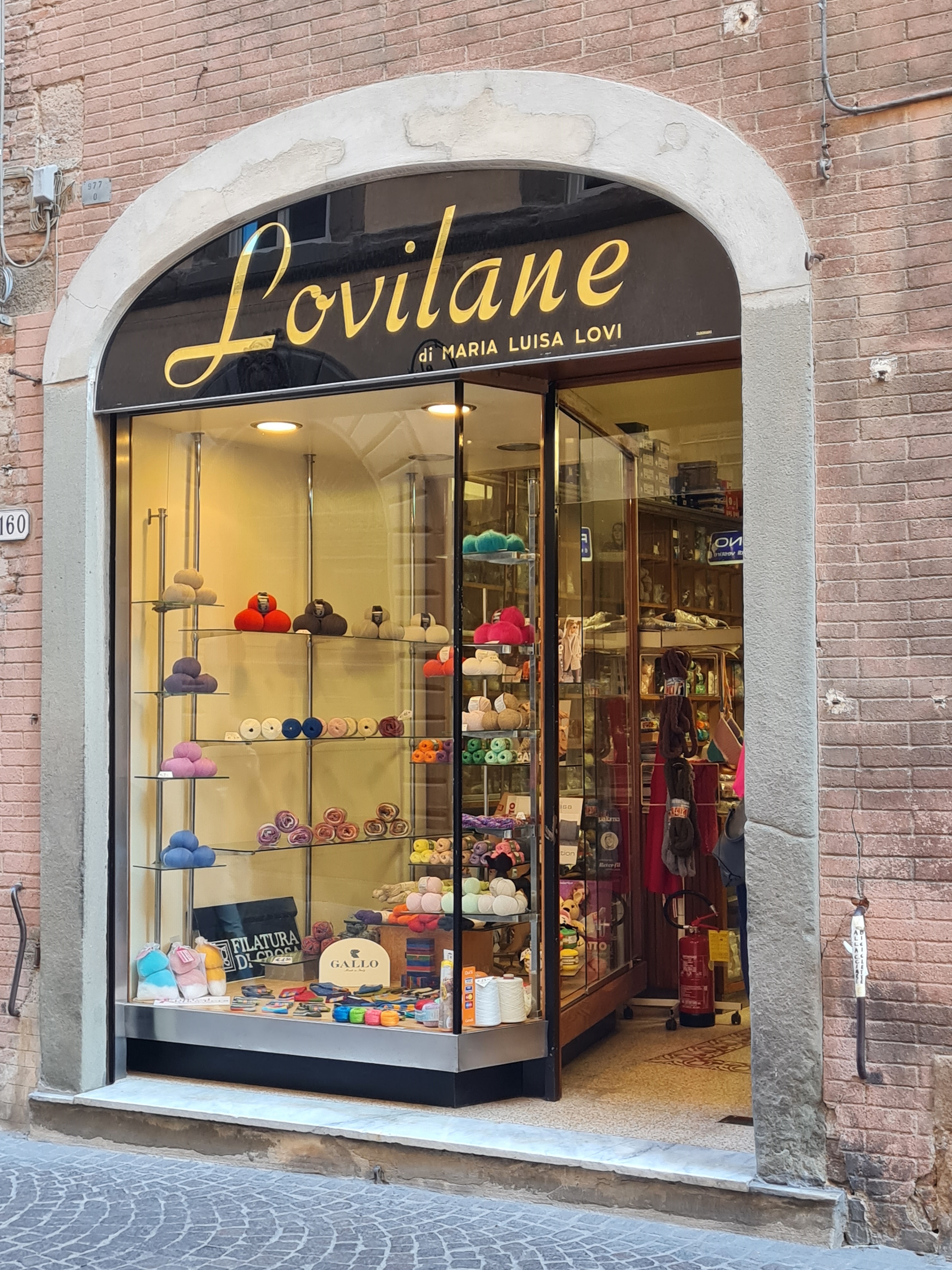 bottega, merceria, Lovi Lane