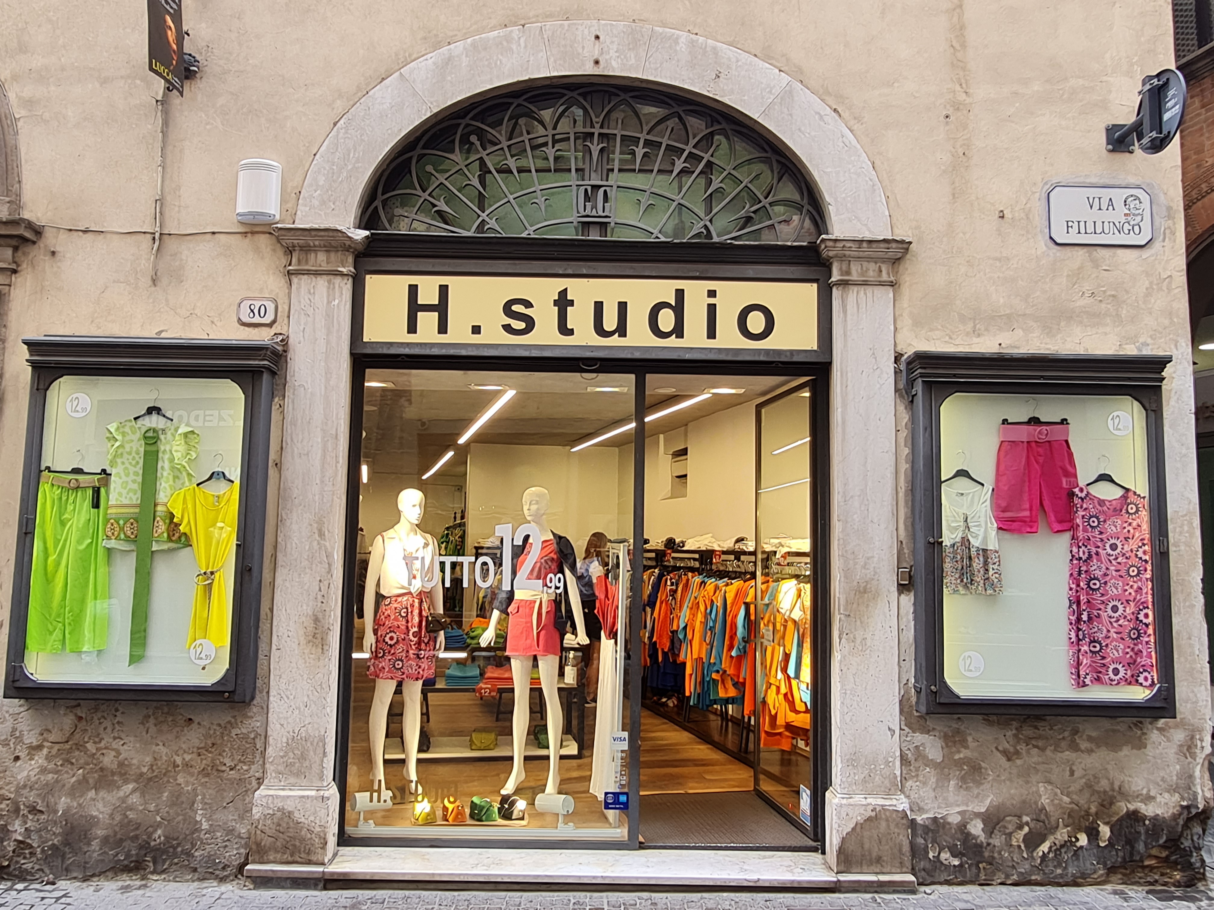 bottega, negozio di abbigliamento, H.studio, Musetti n. 80