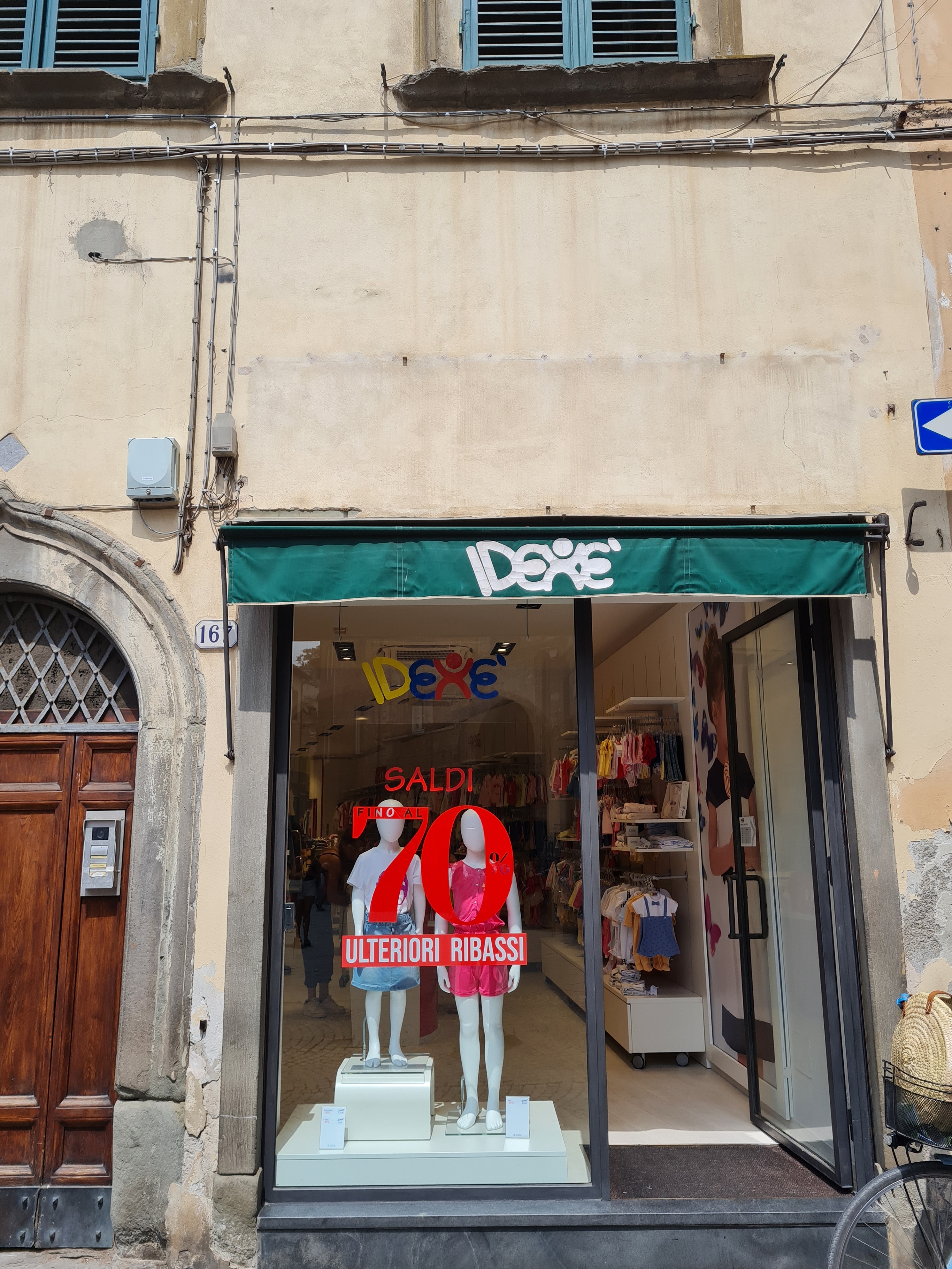 bottega, negozio di abbigliamento, Idexè, Augusto Gemignani Manifattura Lane
