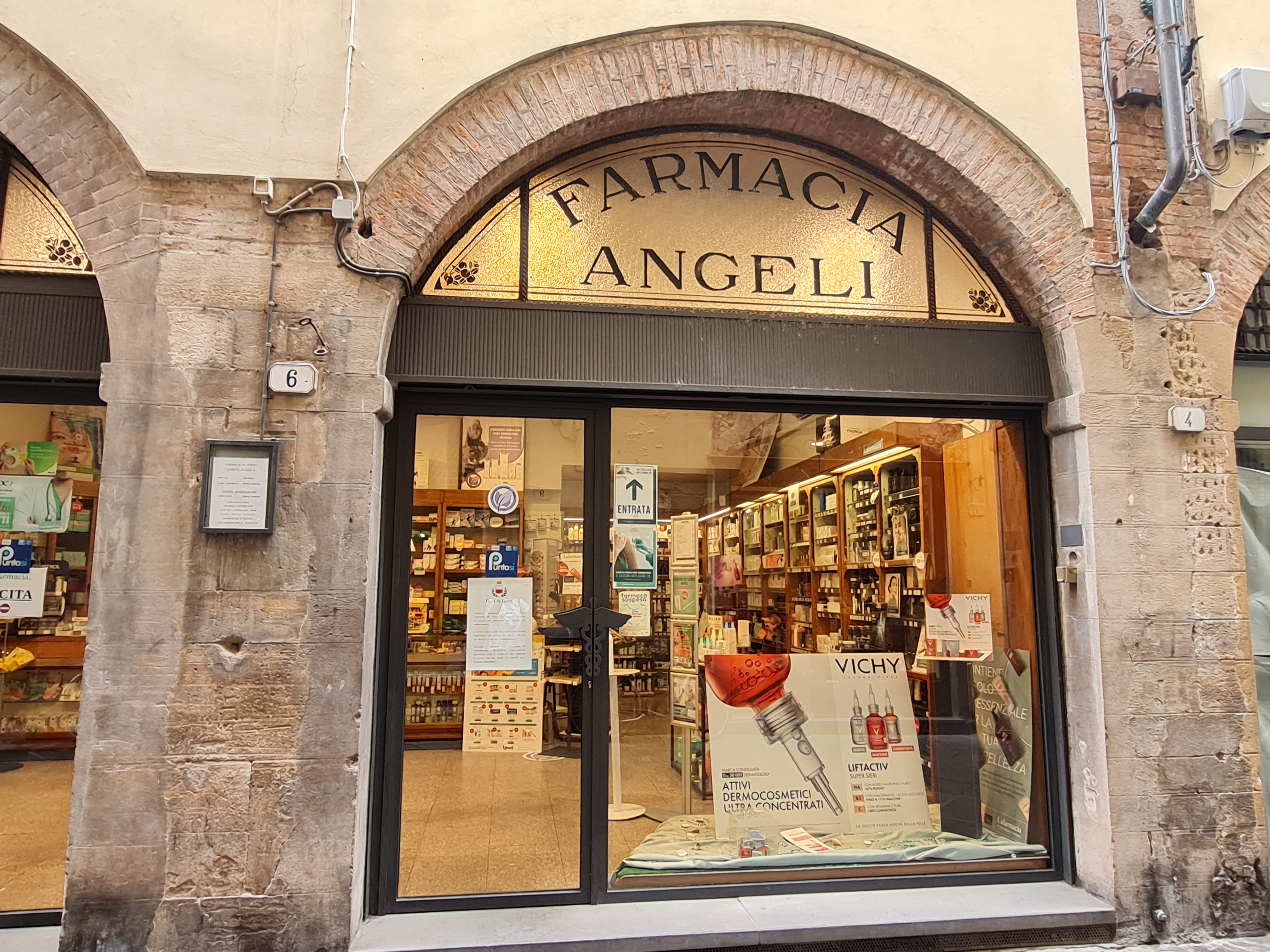 farmacia, privata, Farmacia Angeli