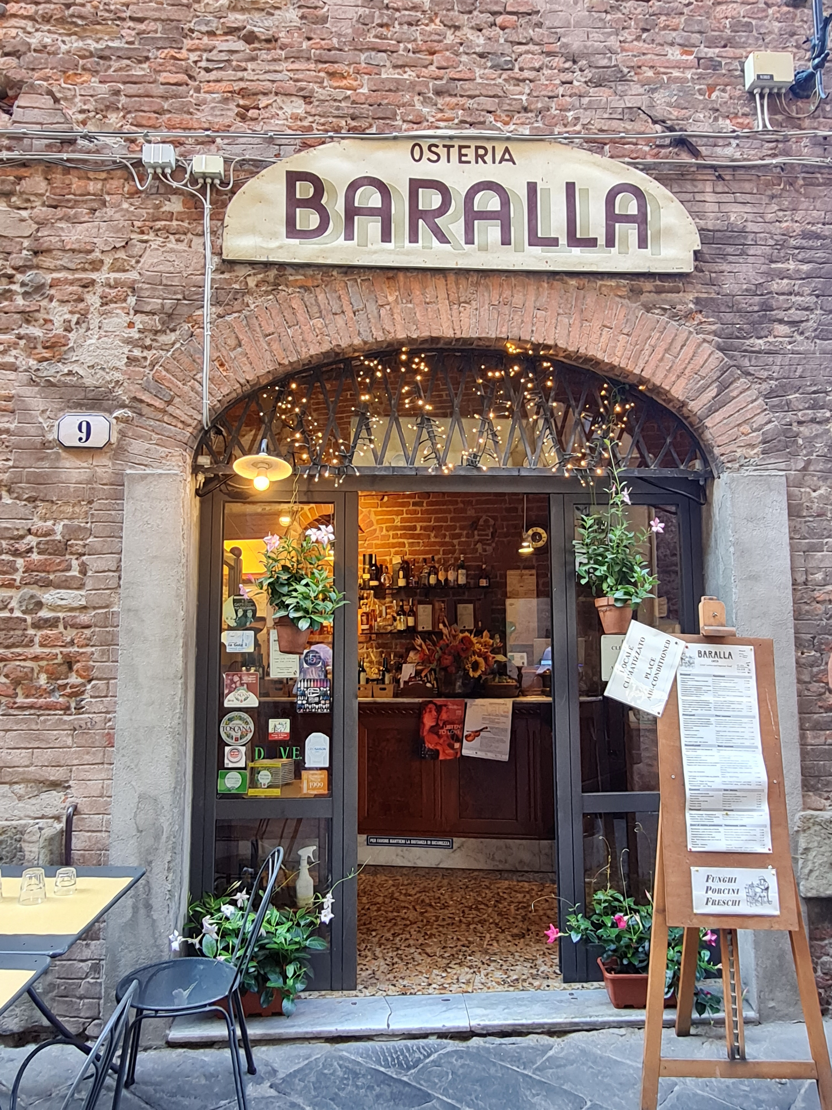 ristorante, Osteria Baralla