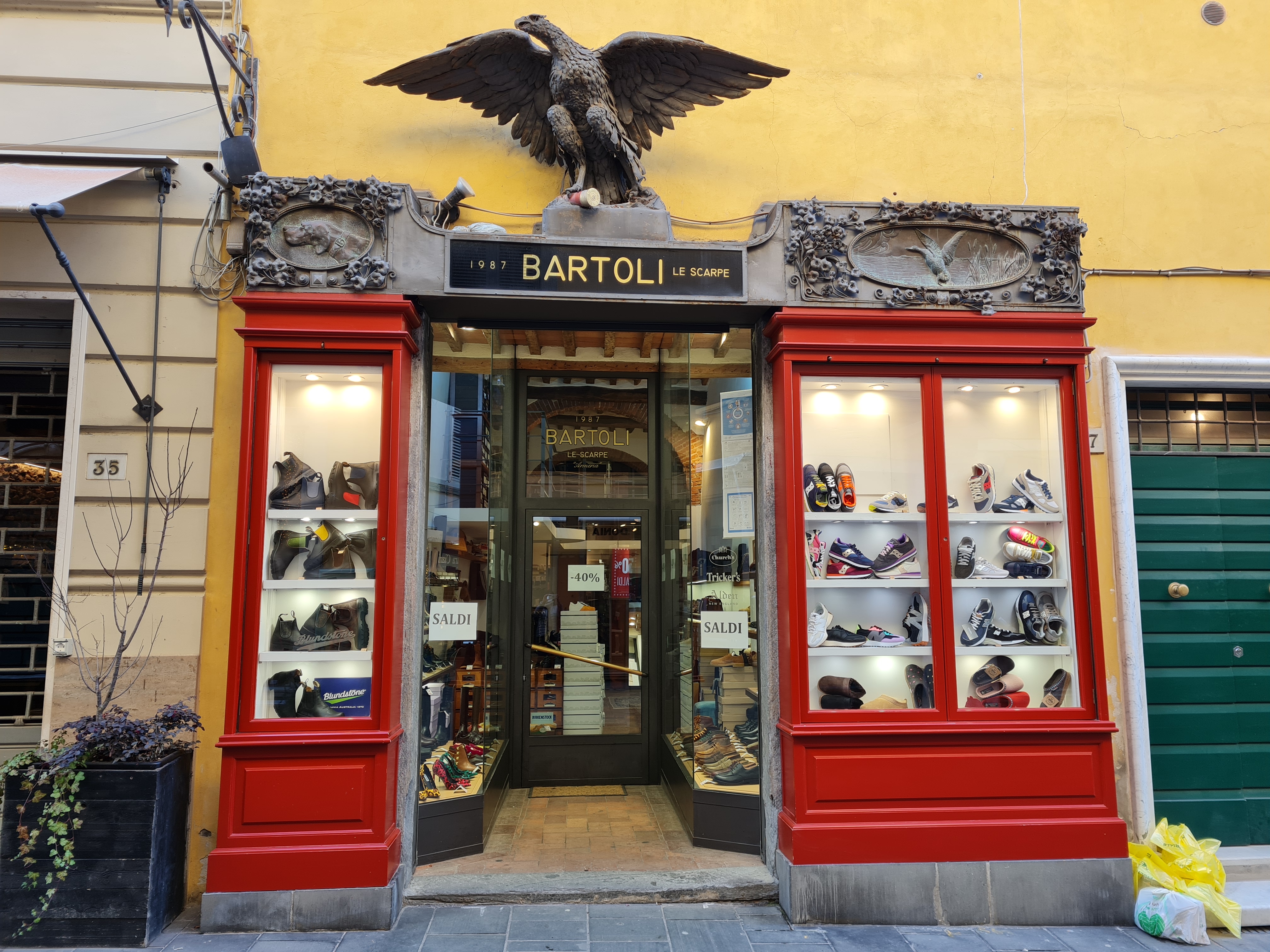 bottega, negozio di calzature, Giuseppe Bartoli Calzature