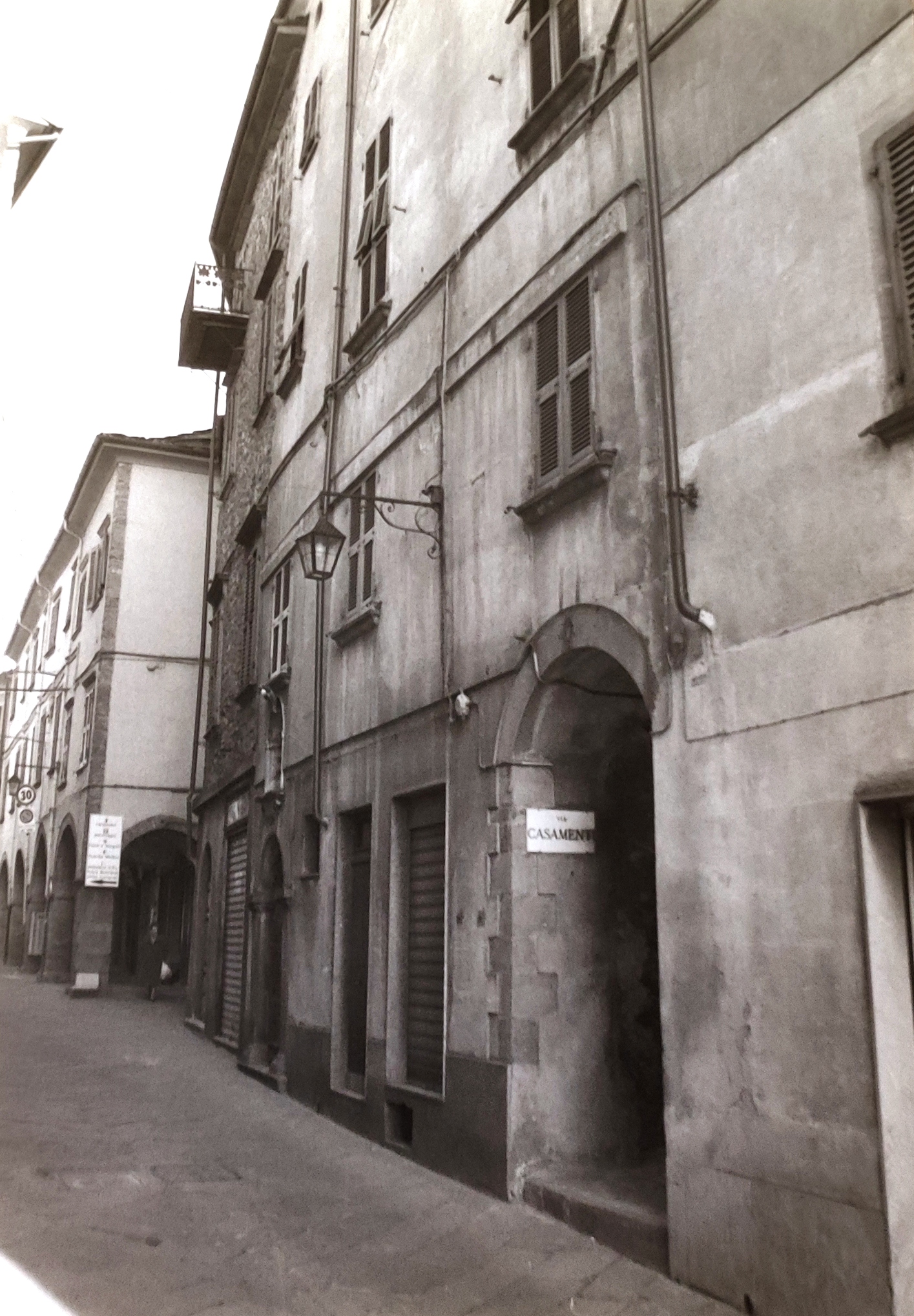 [Palazzo in Via della Repubblica, 4, 6, 8]