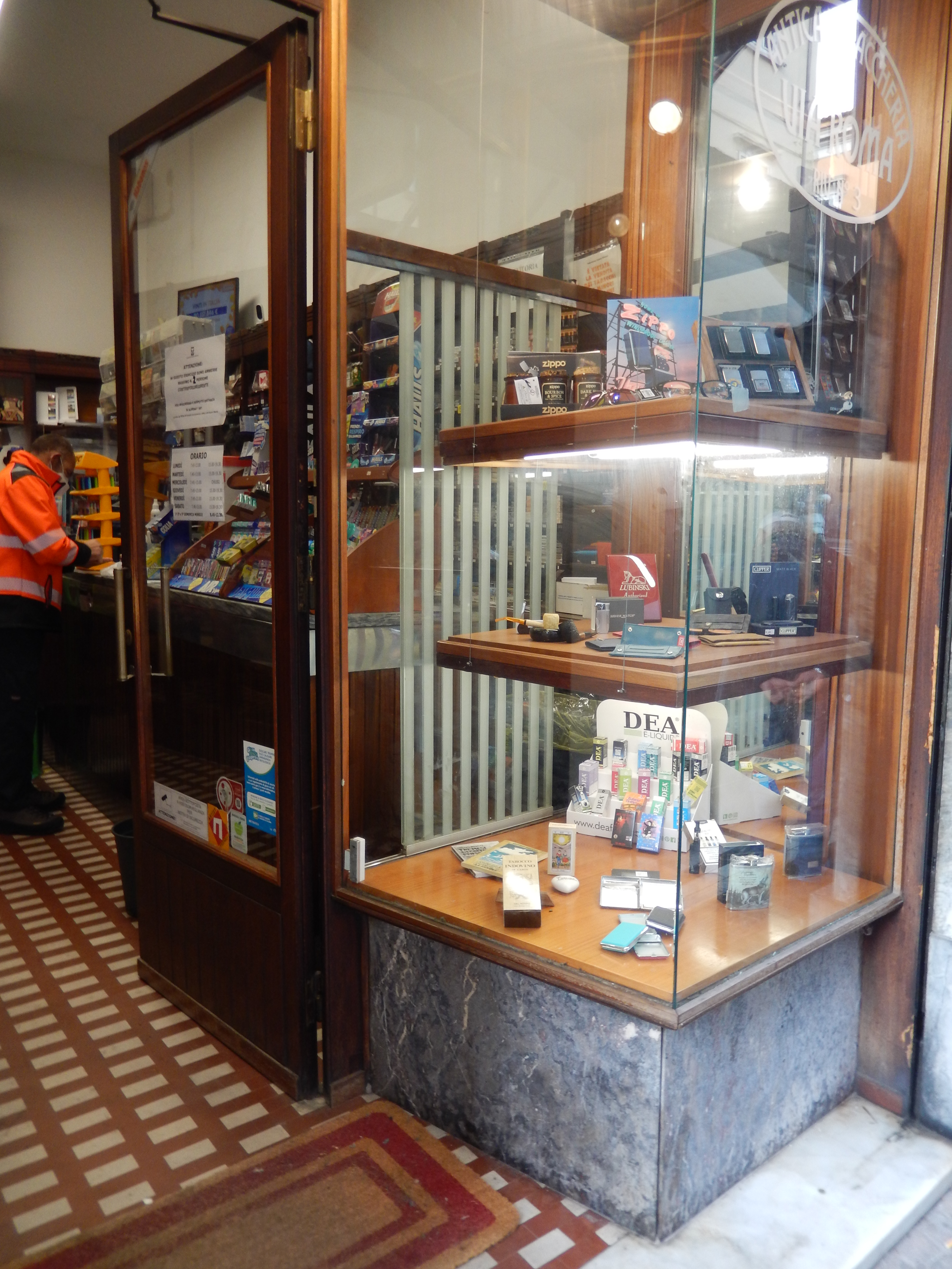 bottega, sali e tabacchi, Antica Tabaccheria