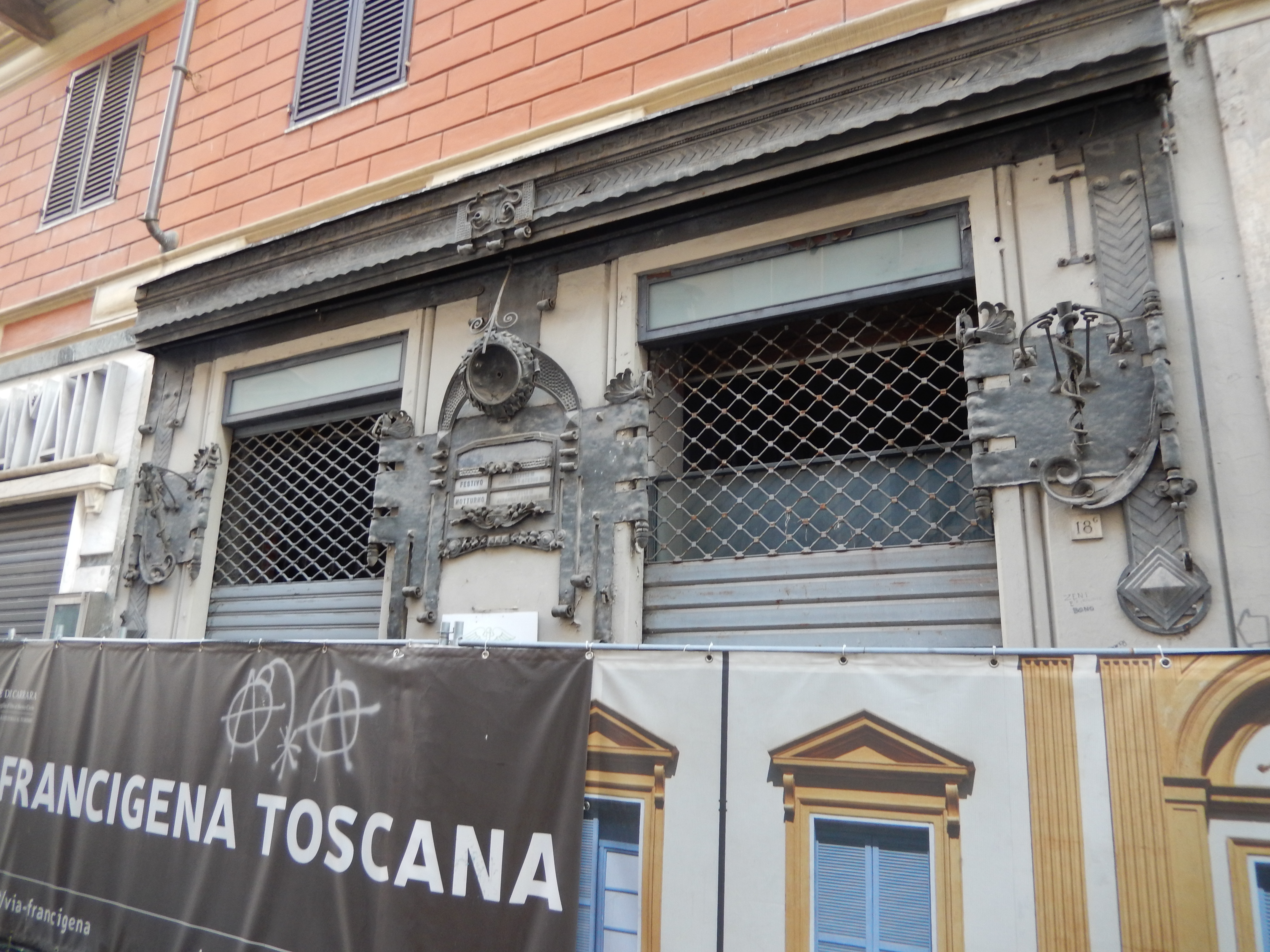 farmacia, Farmacia Santa Maria