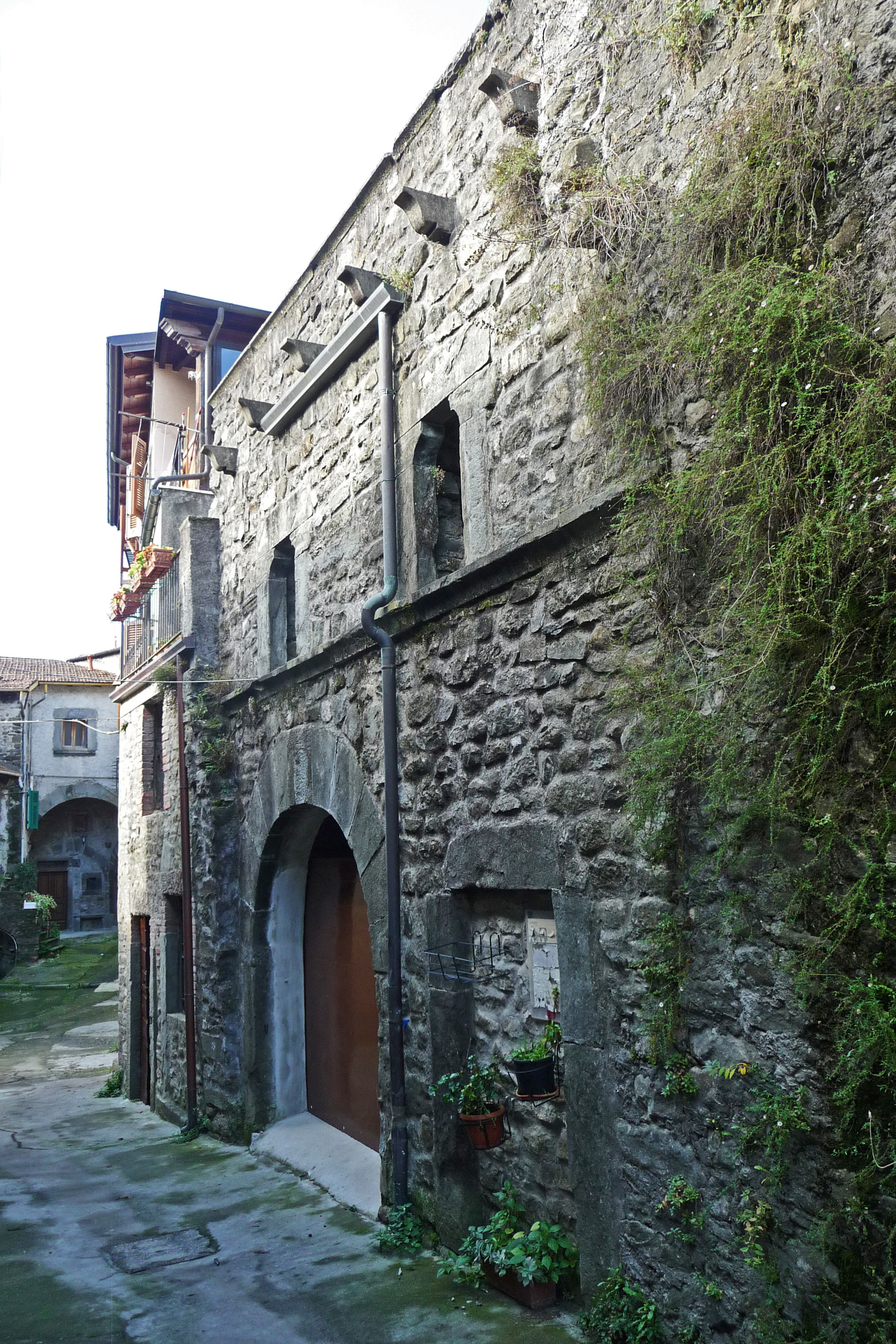 [Casa a schiera in Via del Carmine, s.n.c.]