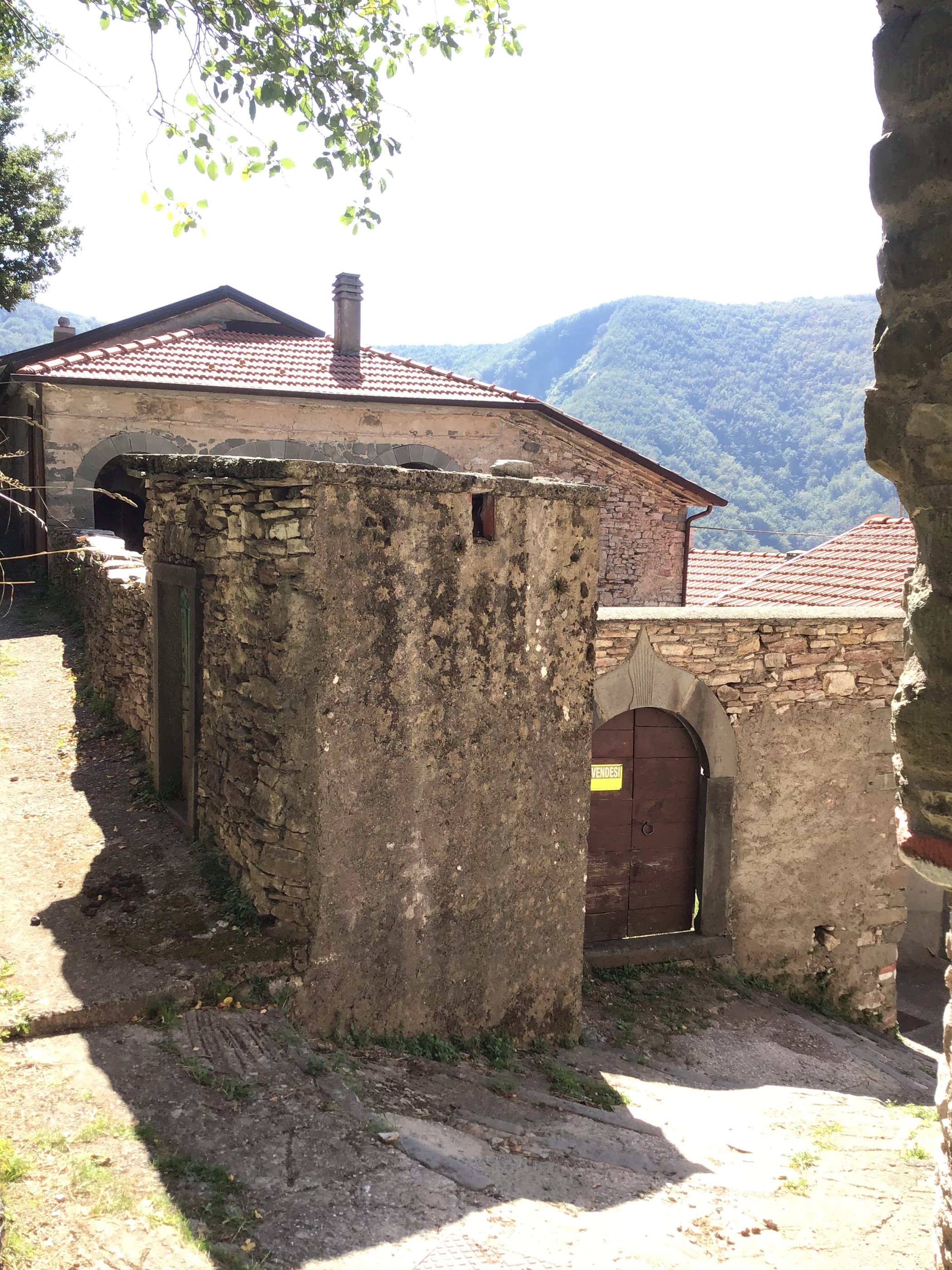 [Casa rurale in via Camporaghena, 35]