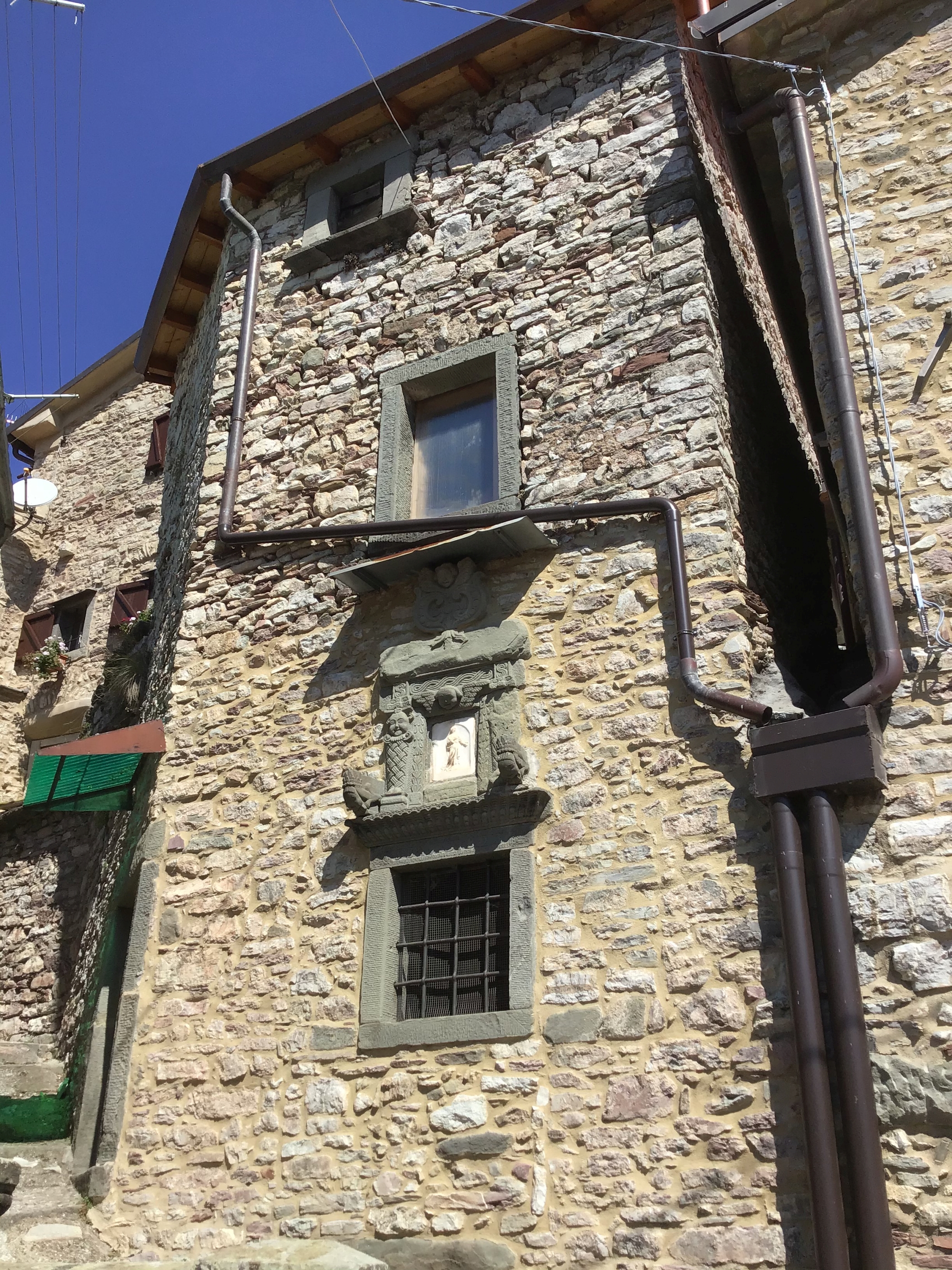 [Casa rurale in via Camporaghena]