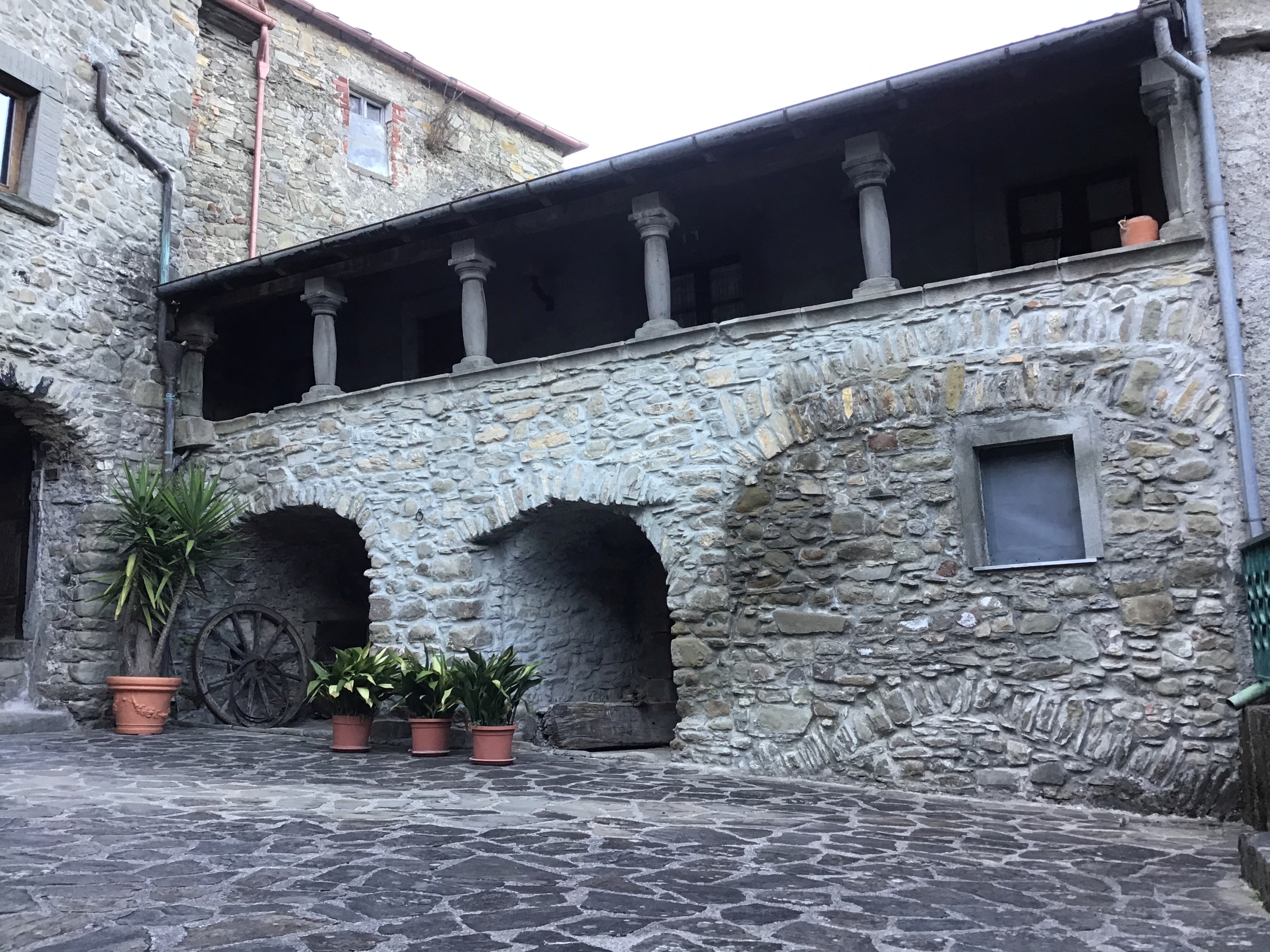 [Casa privata in via Taponecco, 13, 14]