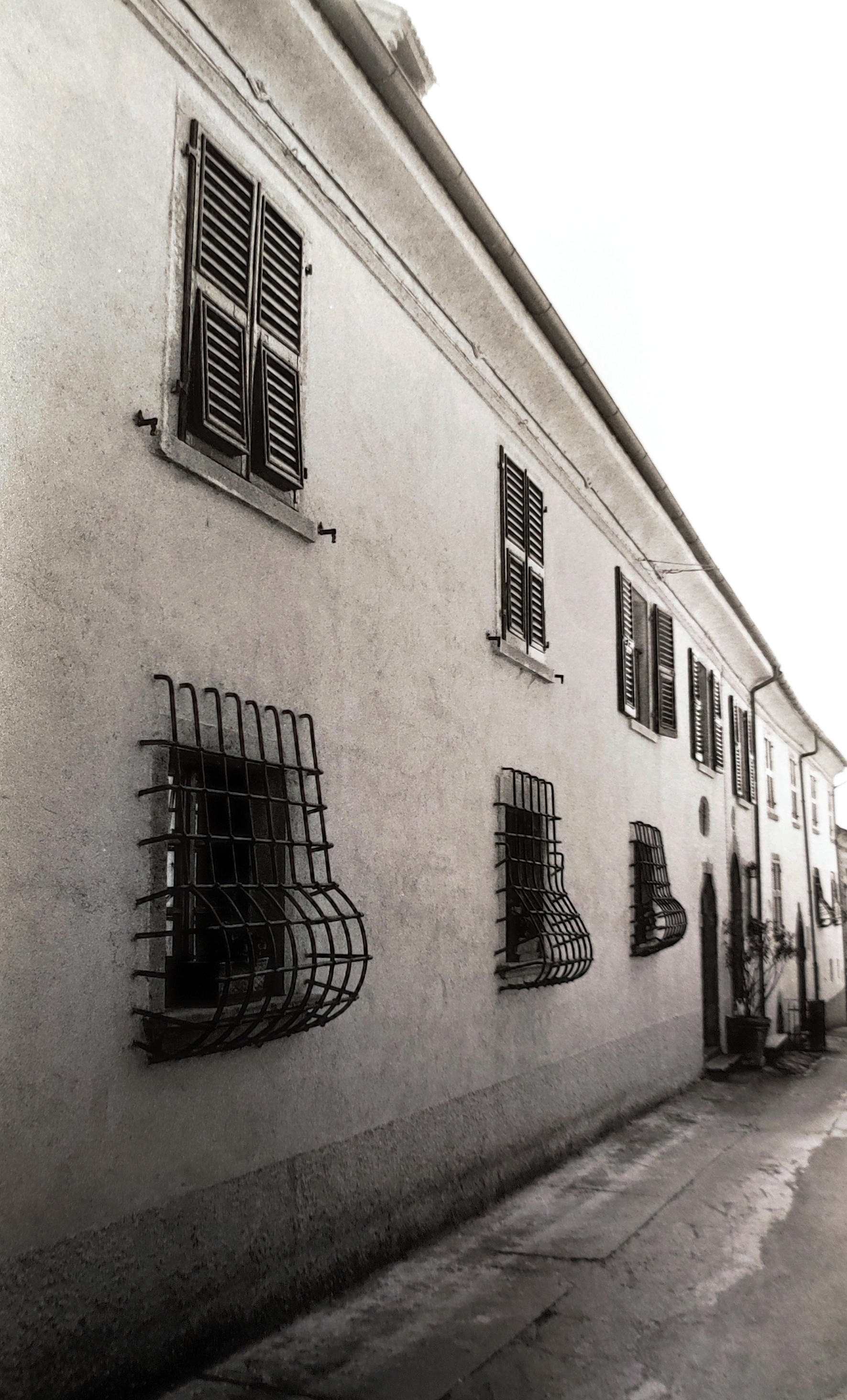 [palazzo nel borgo di Lusuolo]