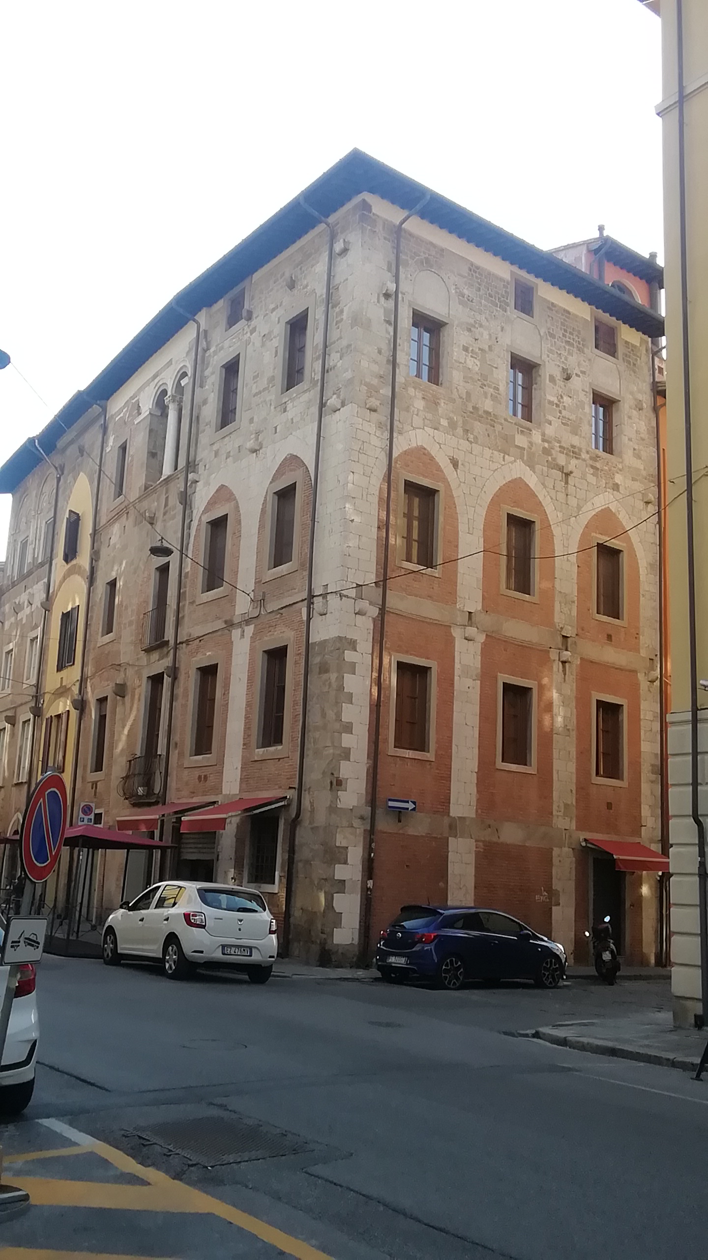 Casa già Miniati
