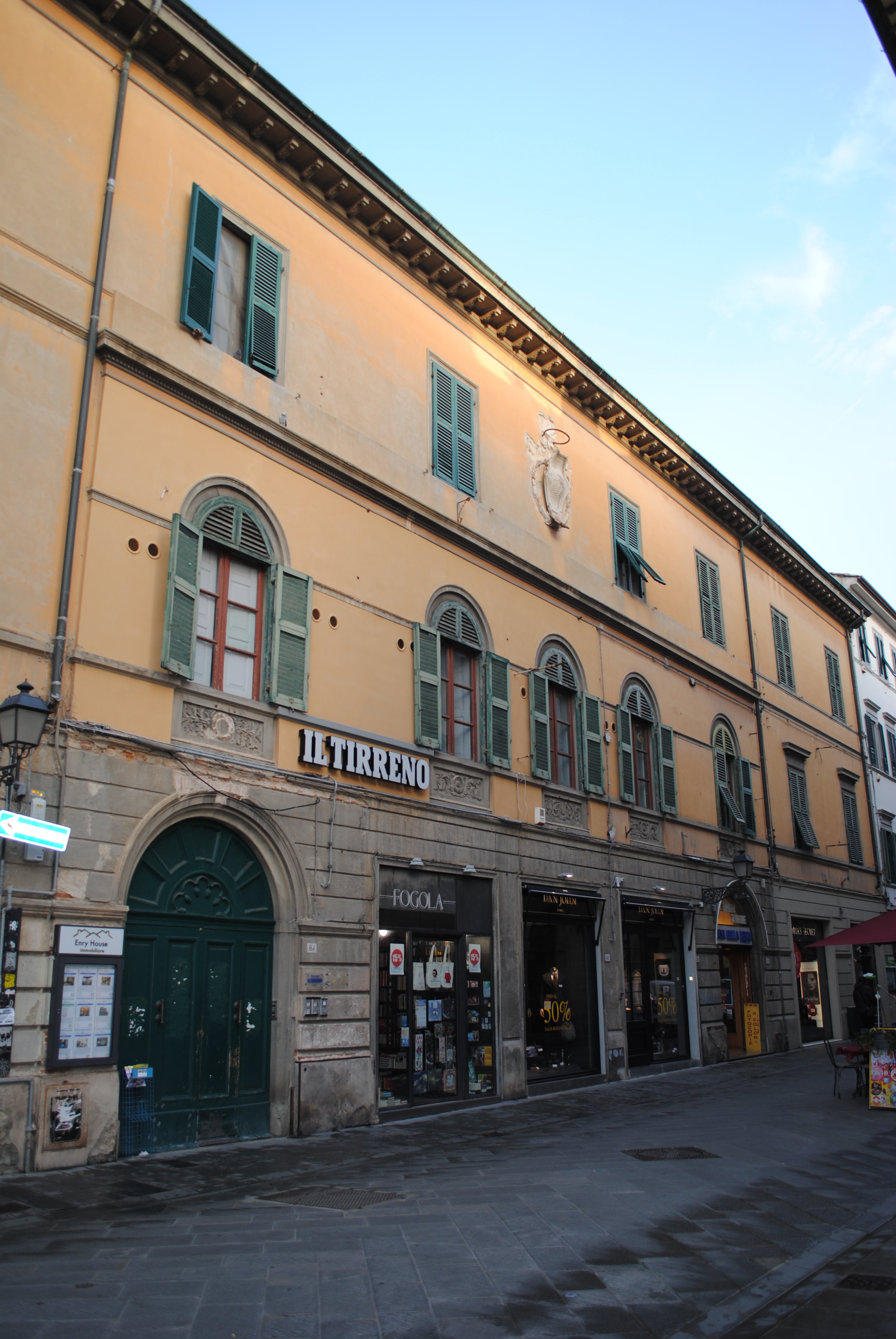 Palazzo Veronesi Pesciolini poi Rosselmini