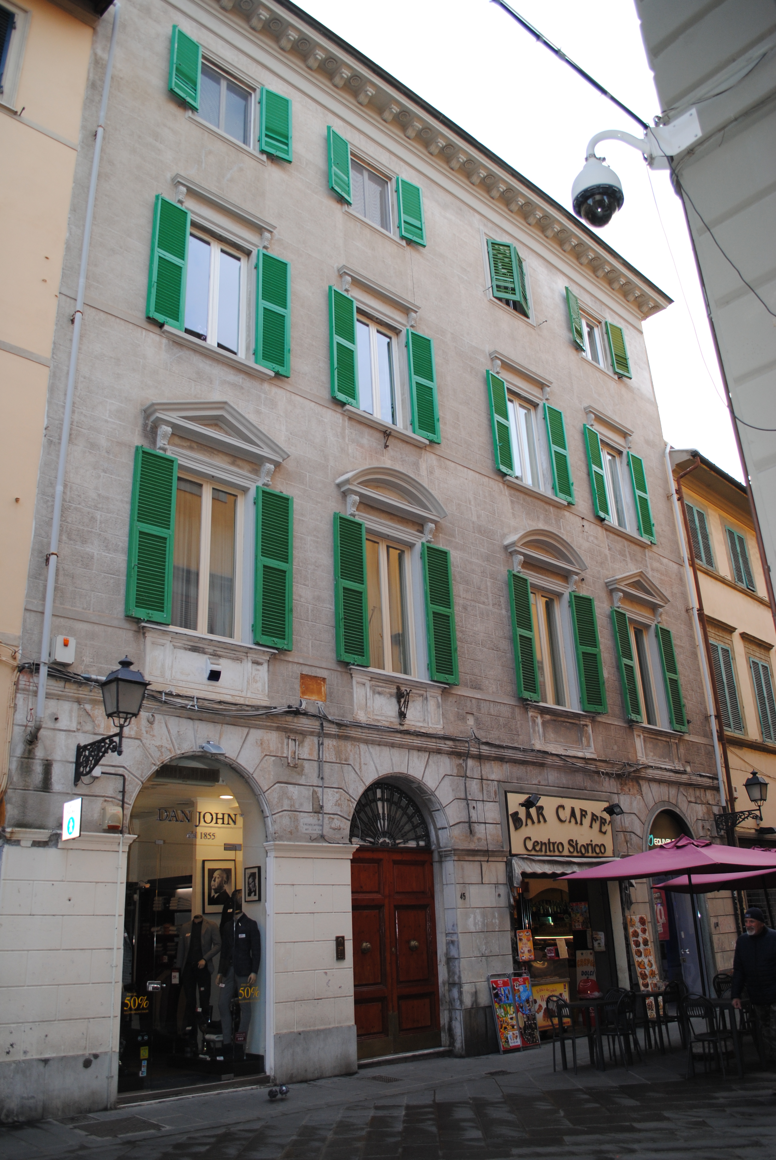 [Palazzo in Corso Italia, 43r, 45 , 47r, 49]