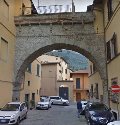 Arco di ingresso a piazza Duomo