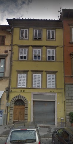 [Palazzo in Piazza Giuseppe Mazzini, 67]
