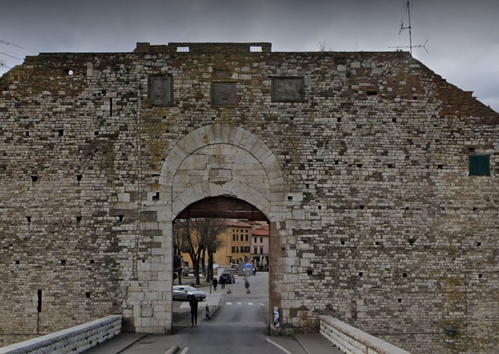 Porta Mercatale
