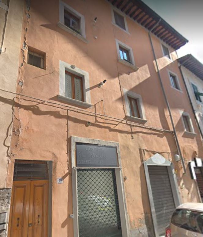 [Palazzo in via Agnolo Firenzuola 40]