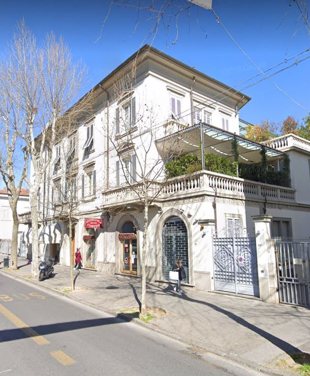[Palazzo in viale Piave 11, 11A, 13, 15, 17]