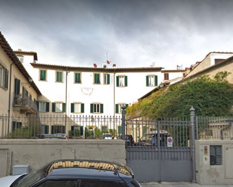 [Palazzo nobiliare in via Benedetto Cairoli 60, 62, 64, 66]