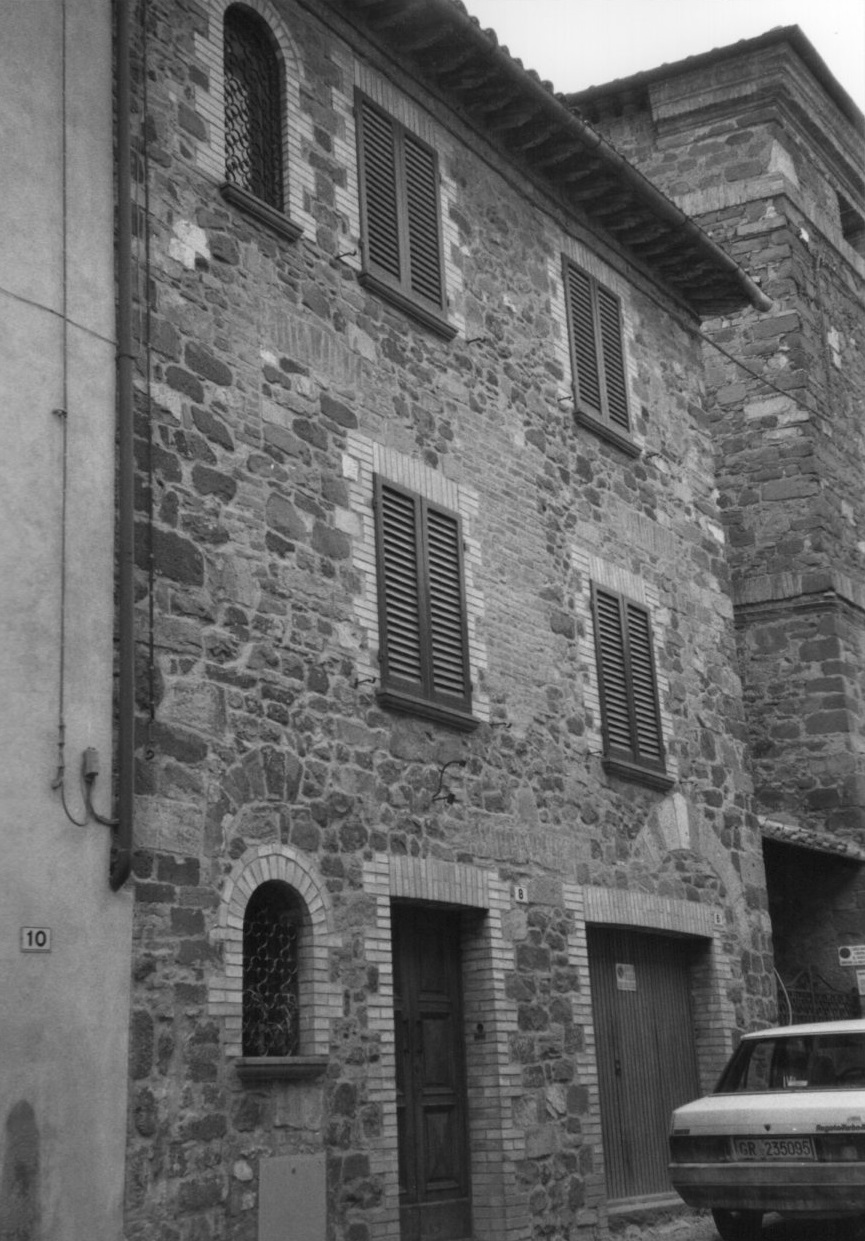 CASA IN VIA RICASOLI 6/ 8