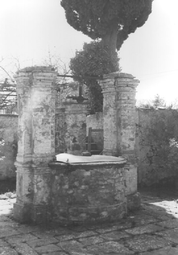 POZZO DI VILLA CROCE