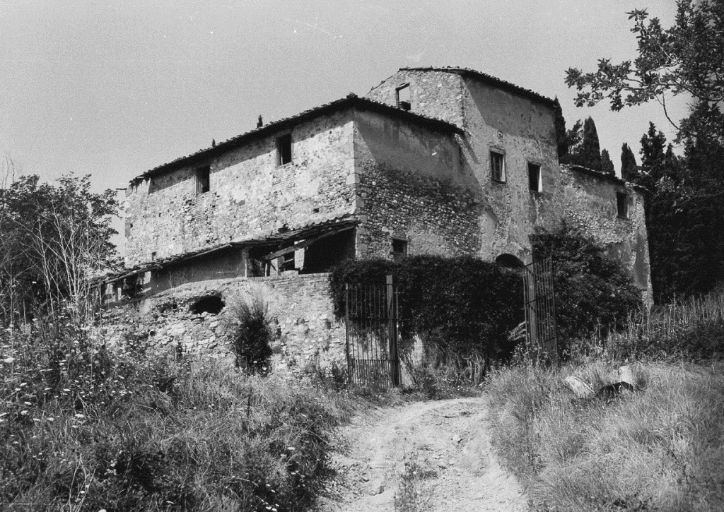 COMPLESSO COLONICO DI MONTECARULLI