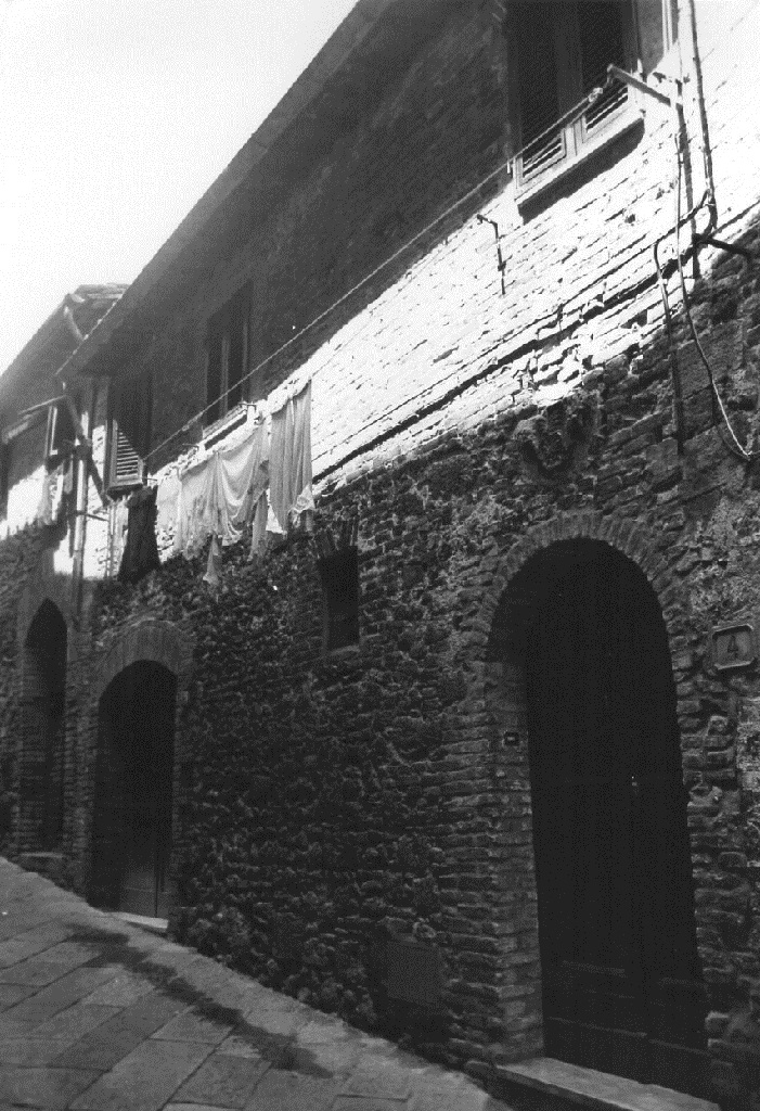 EDIFICIO MEDIEVALE