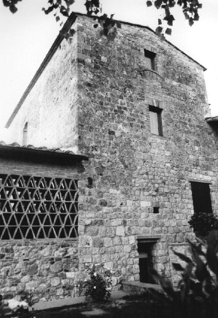 EDIFICIO MEDIEVALE DI RACCIANO