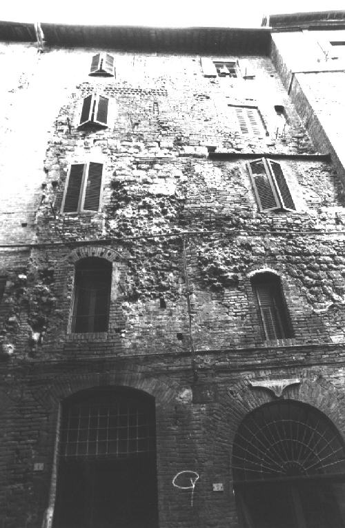 CASA DEL XIV SECOLO
