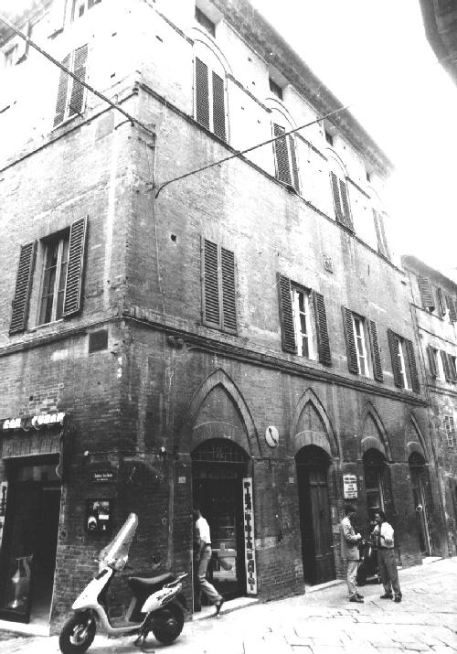 CASA GHEZZI CONFORTI