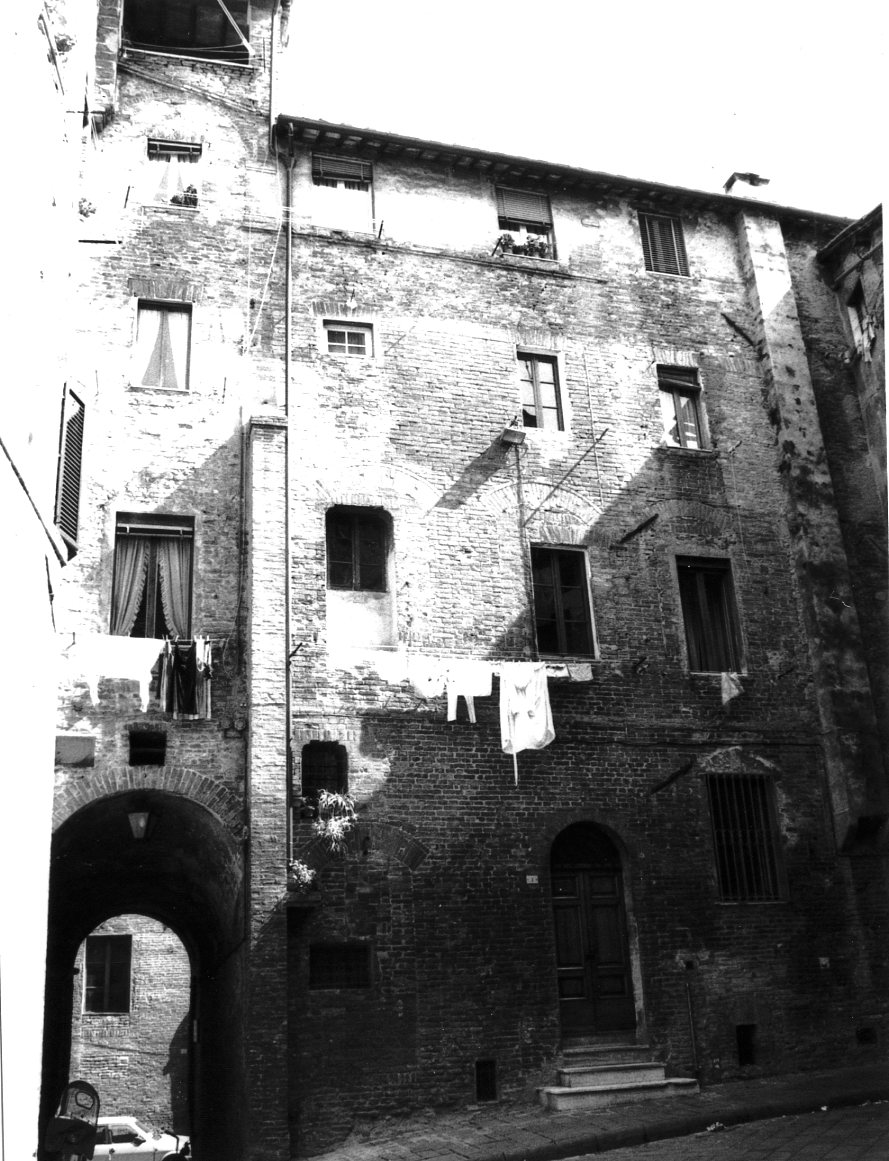 CASTELLARE DEGLI UGURGERI