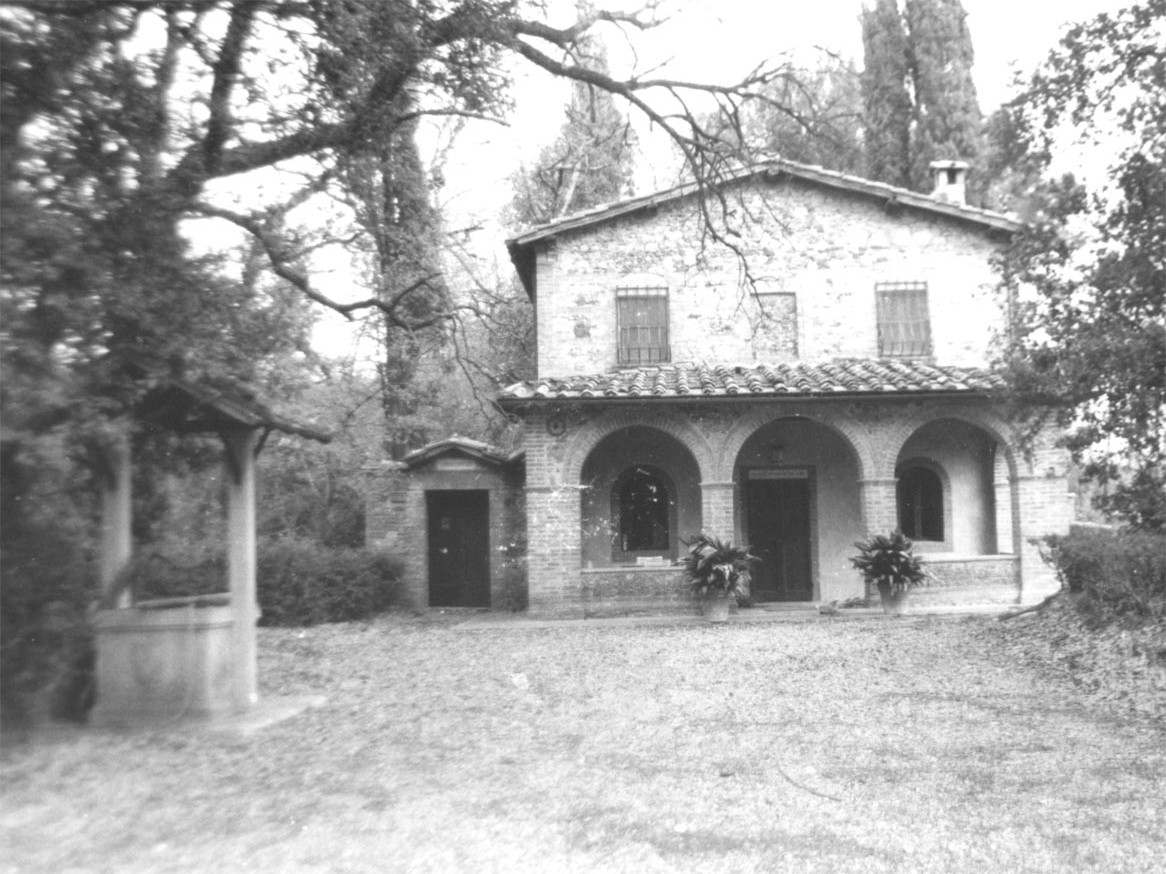 Casa del Romito, nel parco della Villa il Serraglio