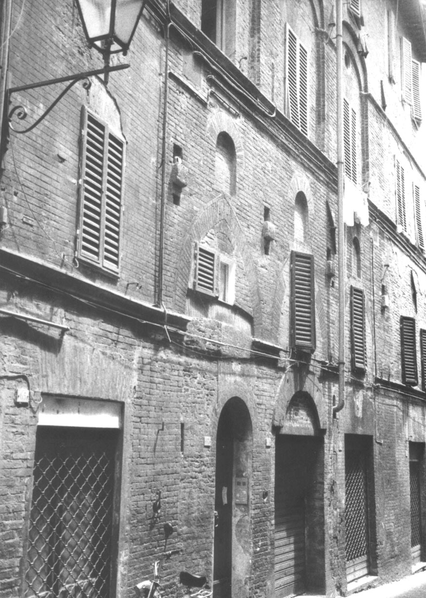 Casa di origine trecentesca
