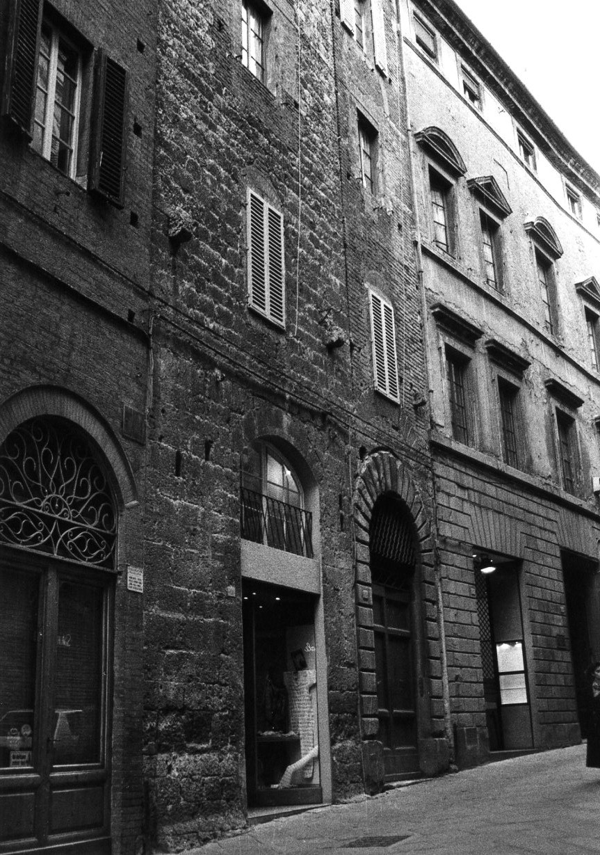 Casa torre e Palazzetto trecentesco