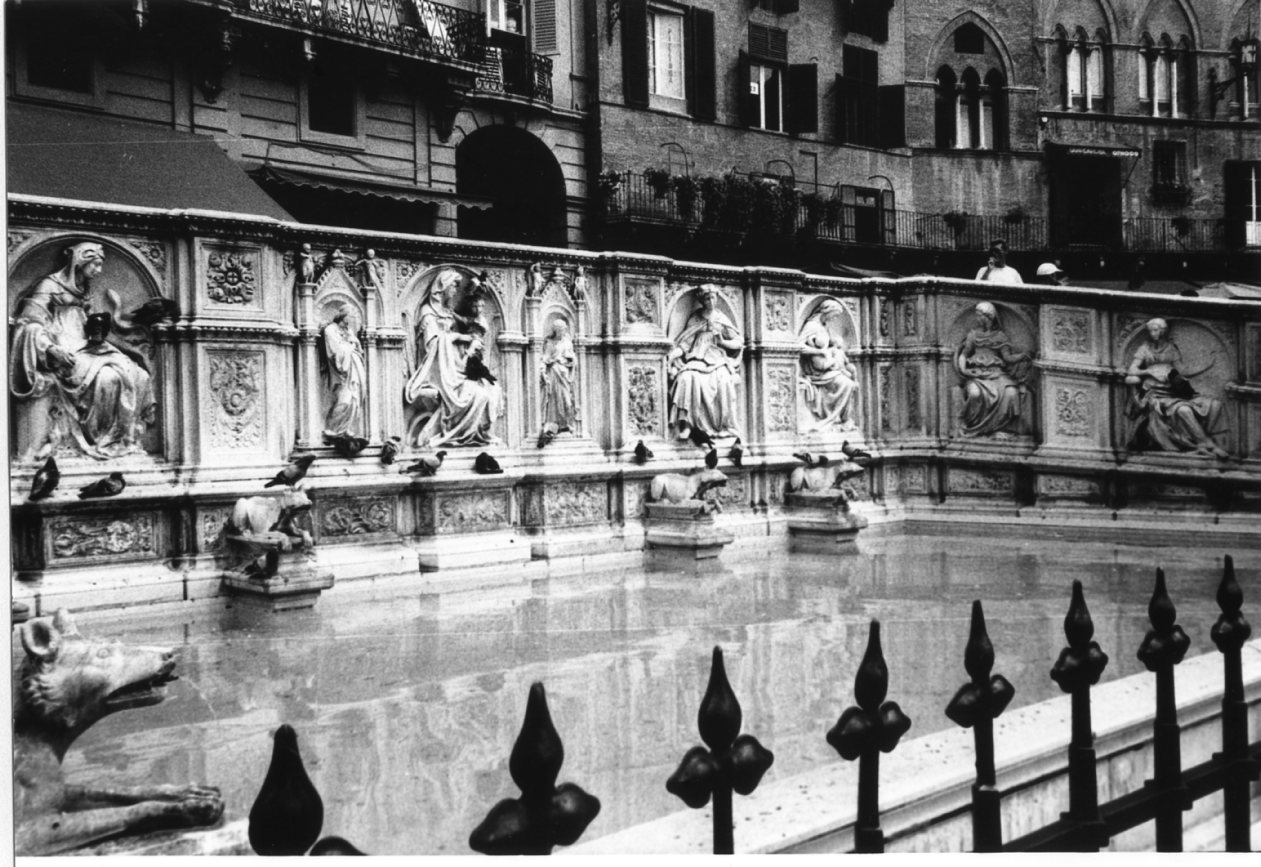 Fonte Gaia