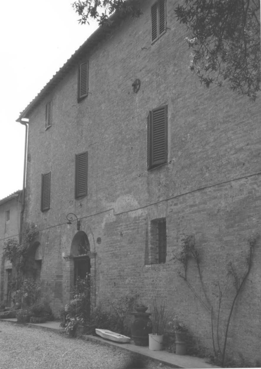 LA TORRE DI MONSINDOLI