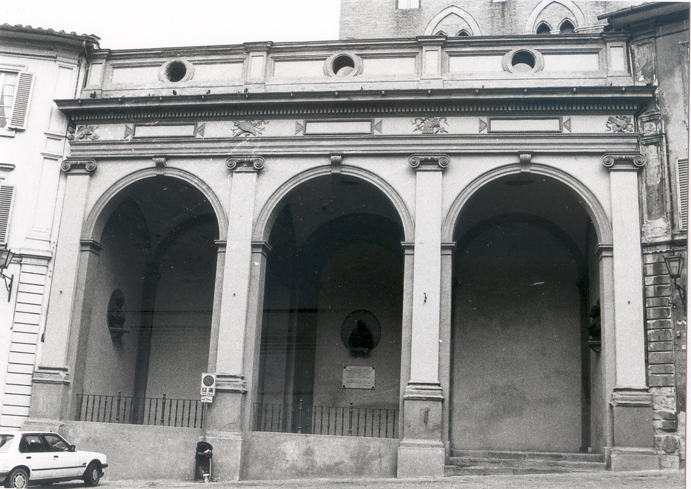 Loggia dell' Indipendenza