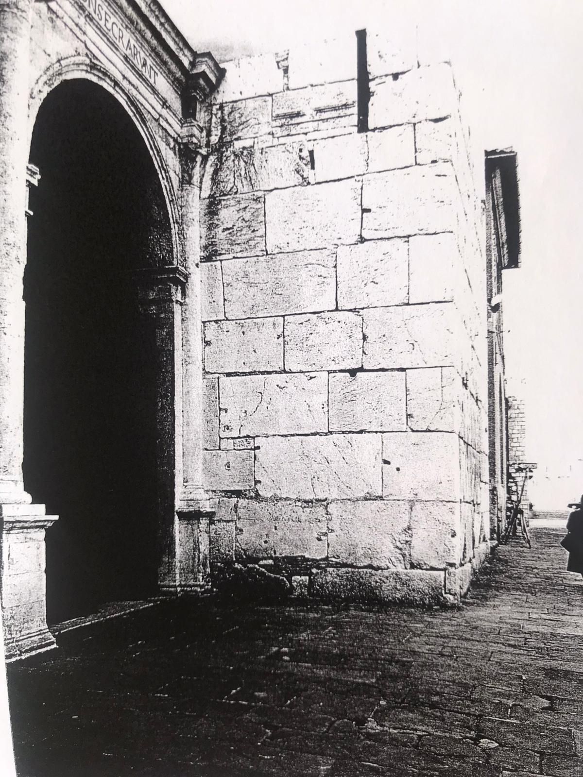 Campanile di San Gregorio Maggiore