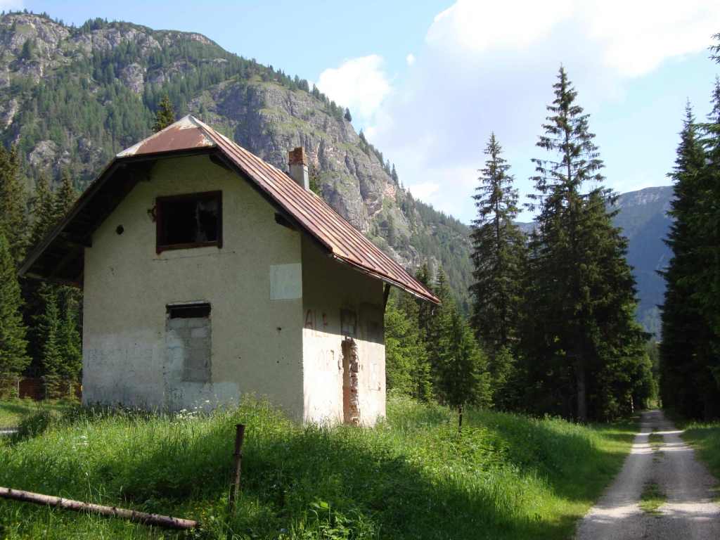 ex casello ferroviario di Rufiedo
