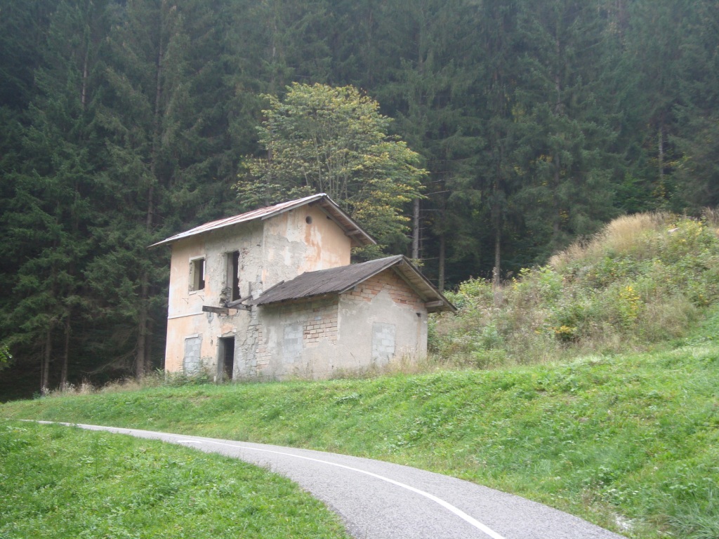 Ex Casello Ferroviario