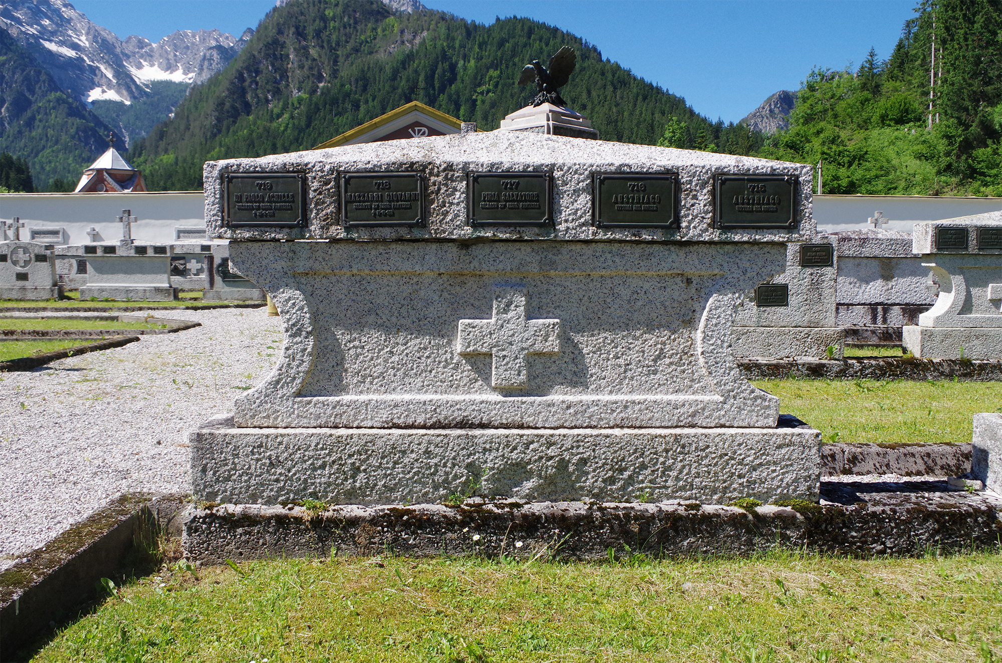 Cimitero Militare Monumentale “Adriano Lobetti Bodoni”