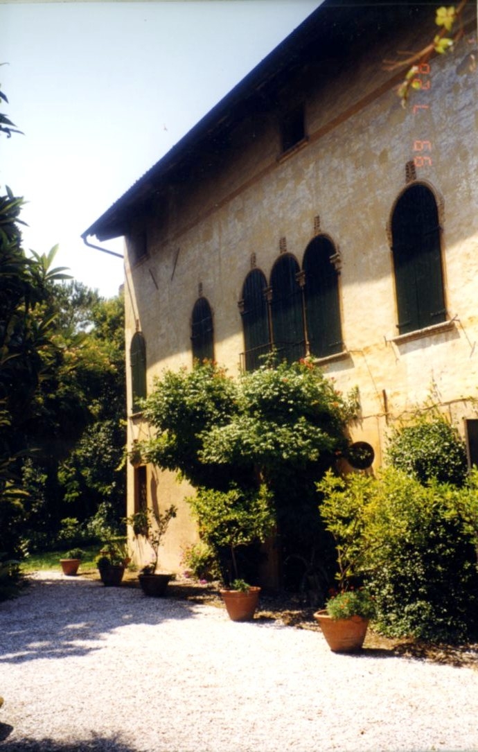 Casa Zambusi già Palazzo Valier