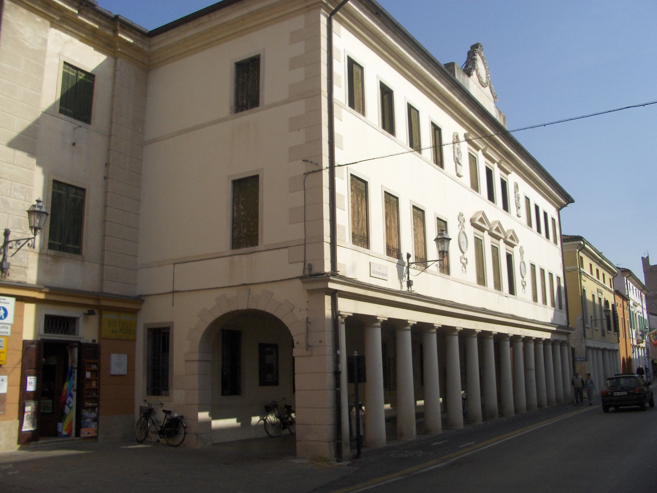 Palazzo Moroni