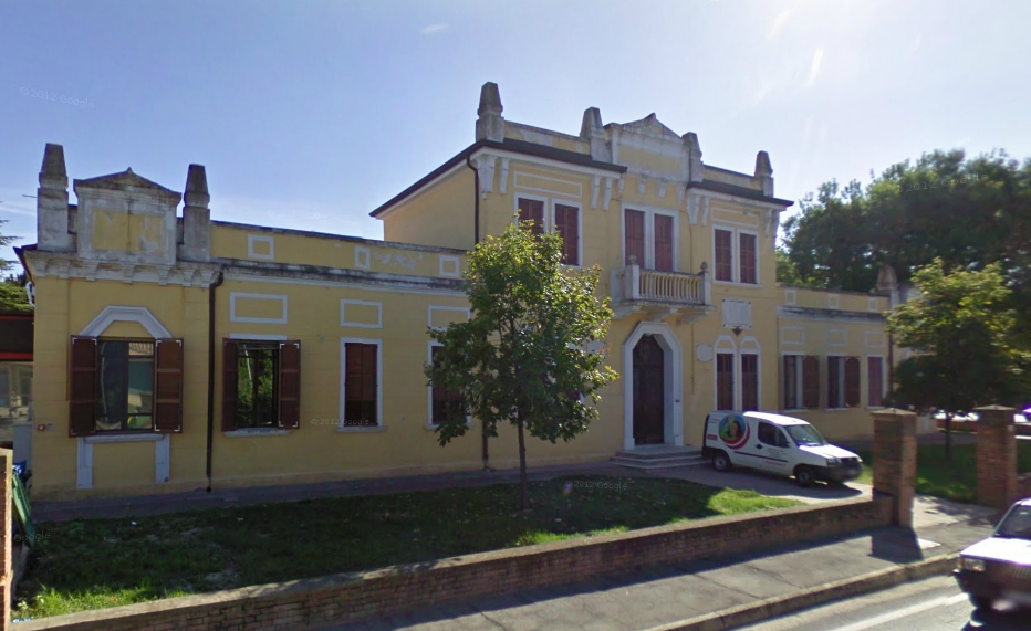 scuola materna, pubblico