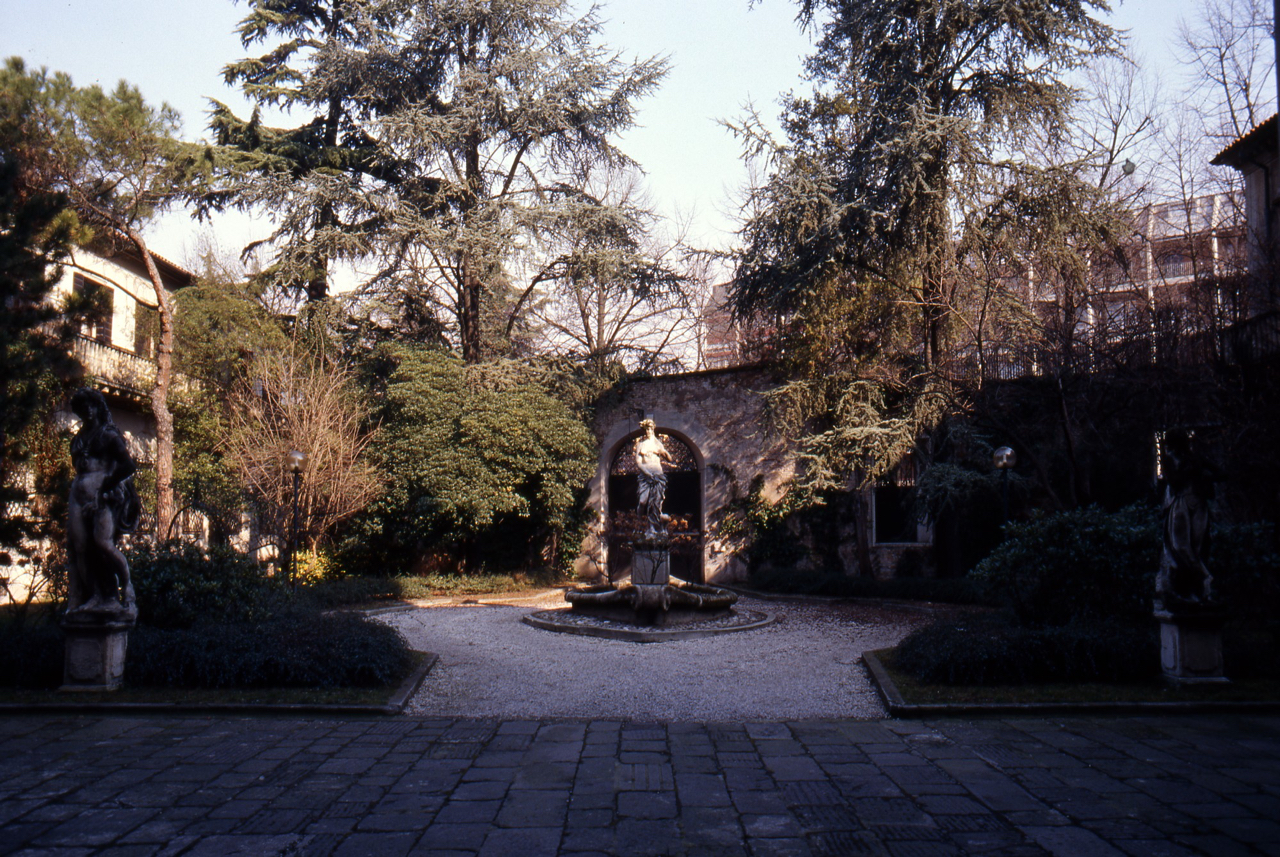 giardino di Palazzo Priuli, Pisani Cornaro , Pisani Cornaro